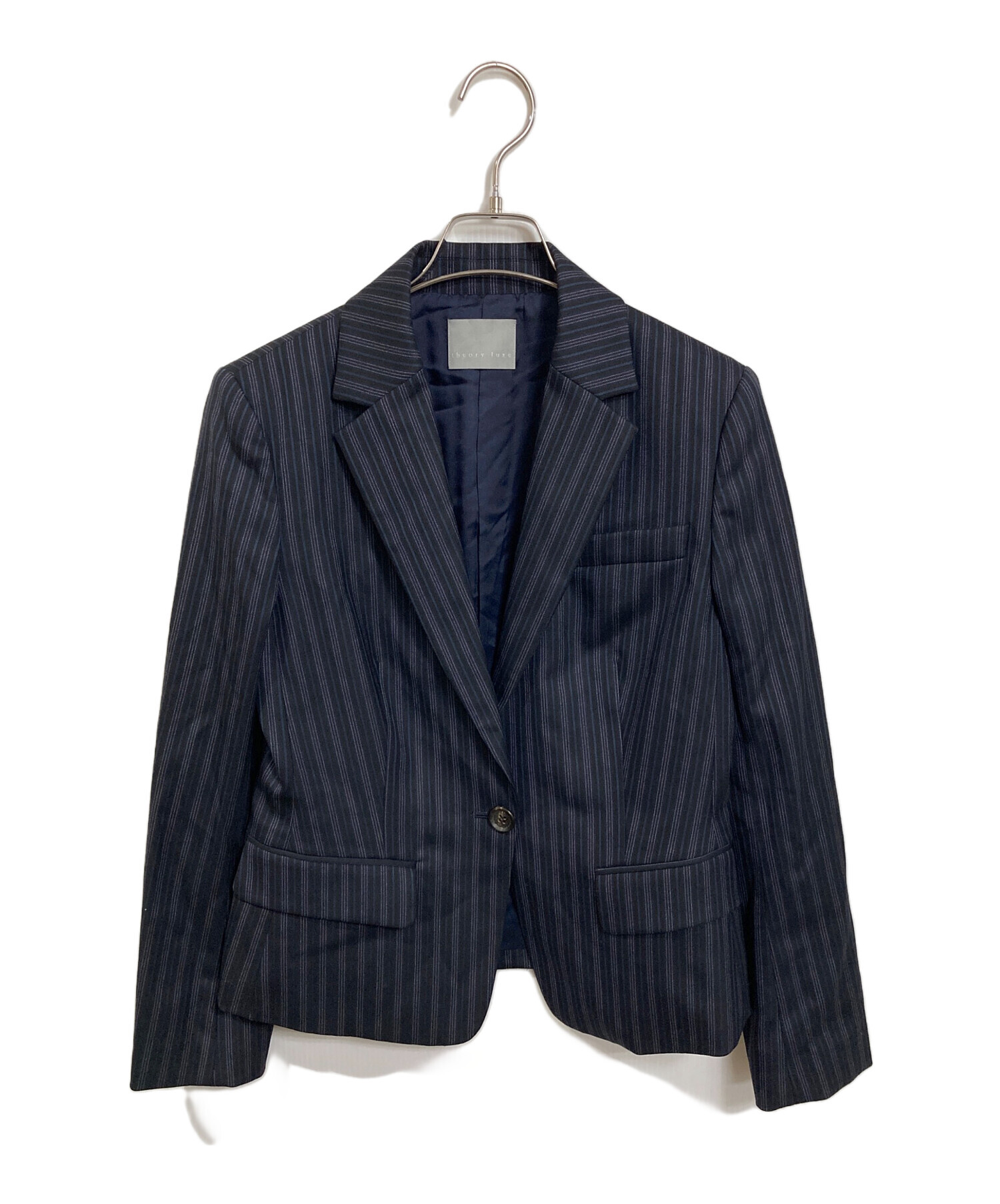 【美品】セオリーリュクス スーツ セットアップ ストライプ ネイビー シルク混 中古・古着通販】theory luxe (セオリーリュクス) ストライプスーツ
