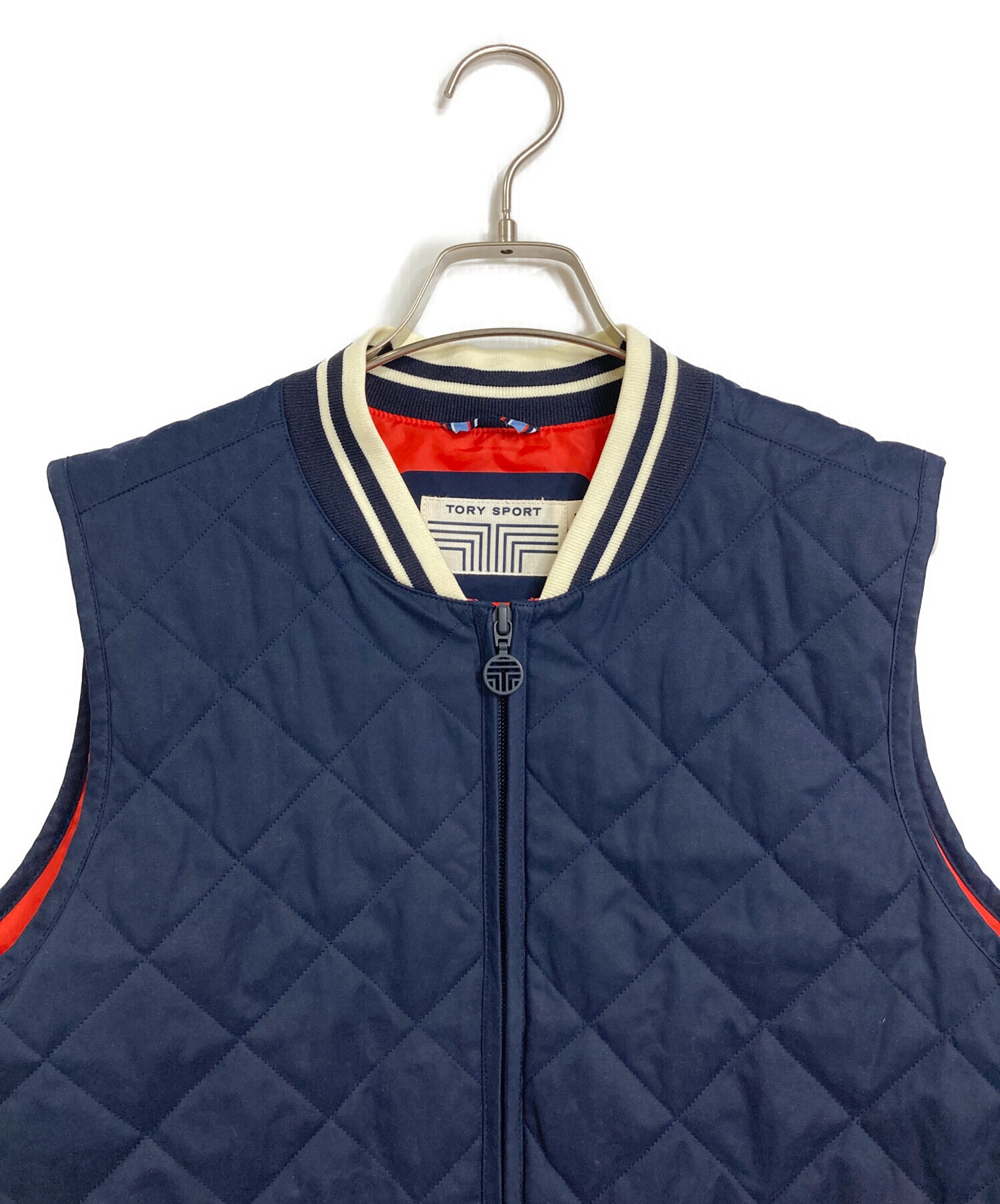 【未使用品】ToryBurch トリーバーチ　ダウン　ベスト　ネイビー　ボルドー 中古・古着通販】TORY BURCH (トリーバーチ) キルティングベスト TORY