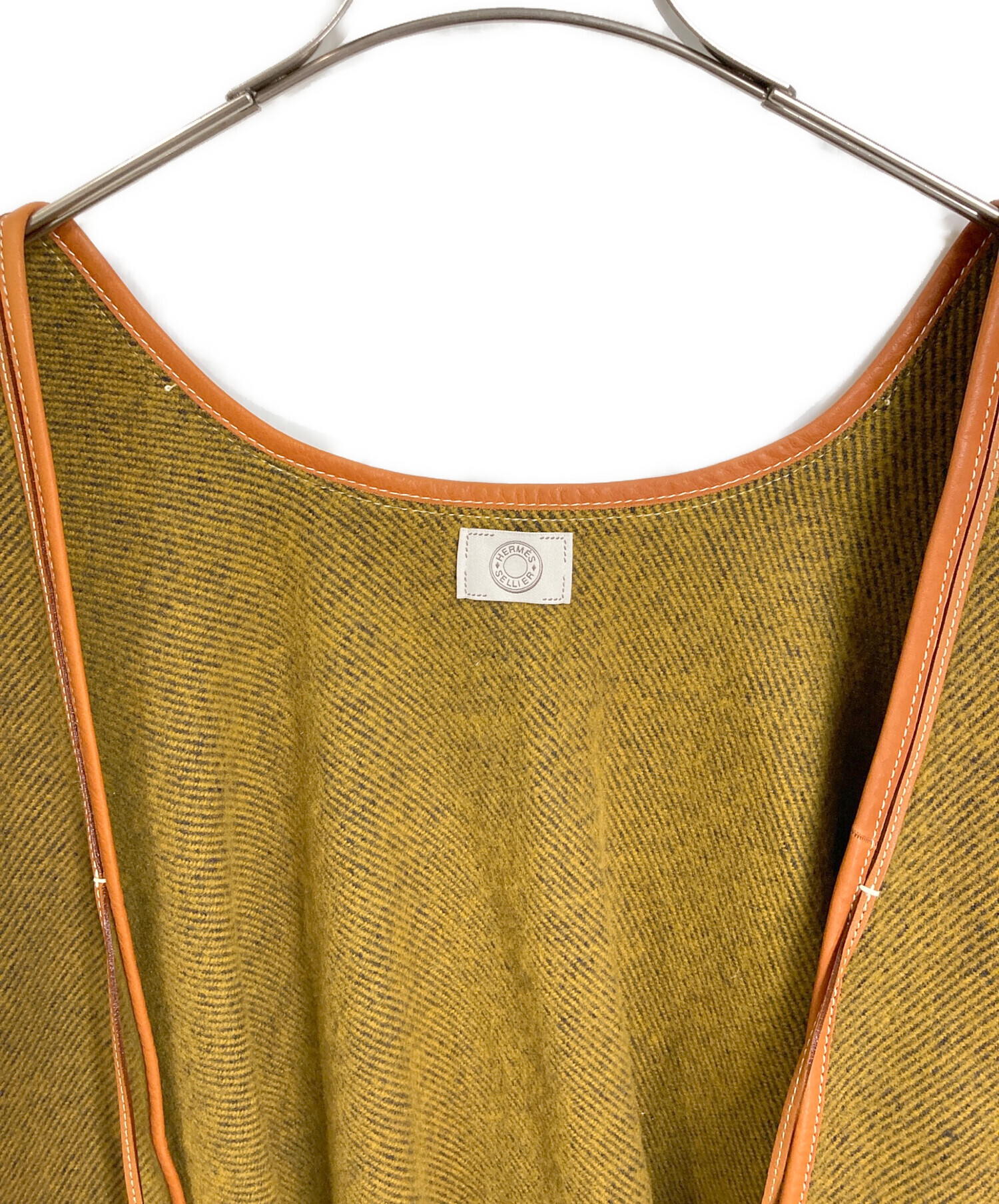 中古・古着通販】HERMES (エルメス) ロカバール/タッセル付きポンチョ