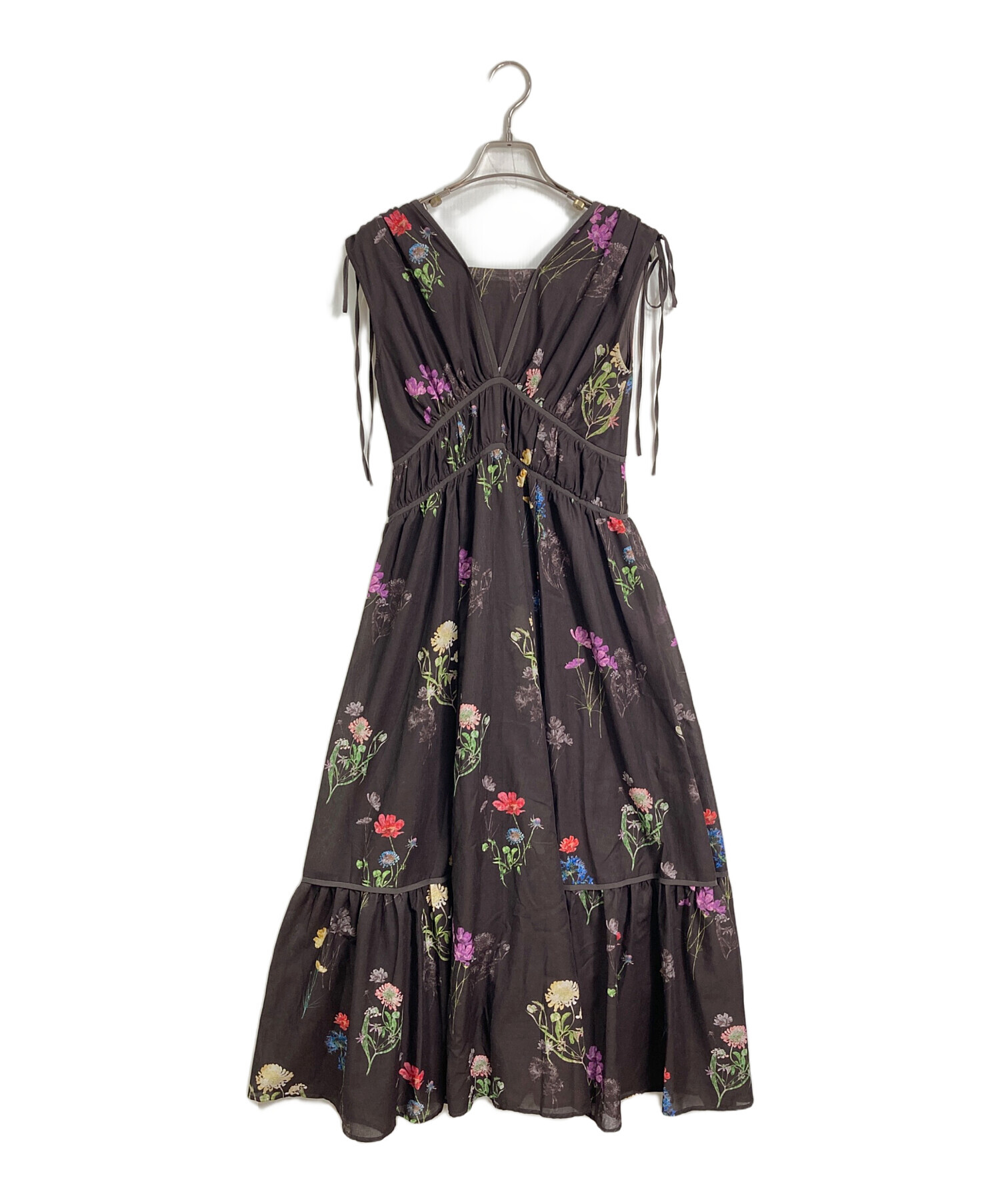 SNIDEL フラワーミニワンピース 黒 花柄 sweet限定コラボ sweet mini onepiece2～ｽｳｨｰﾄﾐﾆﾜﾝﾋﾟｰｽ2 | flower／フラワー公式通販