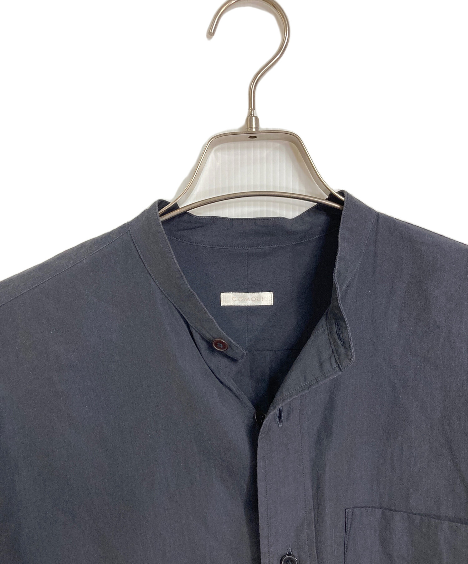 中古・古着通販】COMOLI (コモリ) バンドカラーシャツ ロング 中古・古着通販】COMOLI (コモリ) バンドカラーシャツ ロング