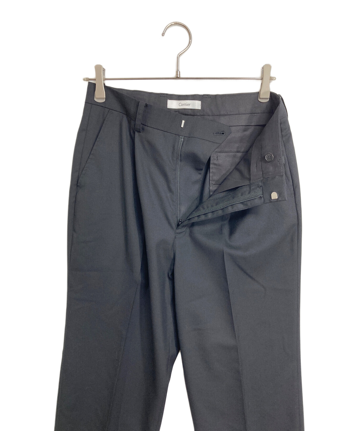 中古・古着通販】Cornier (コルニエ) スラックス センタープレスパンツ