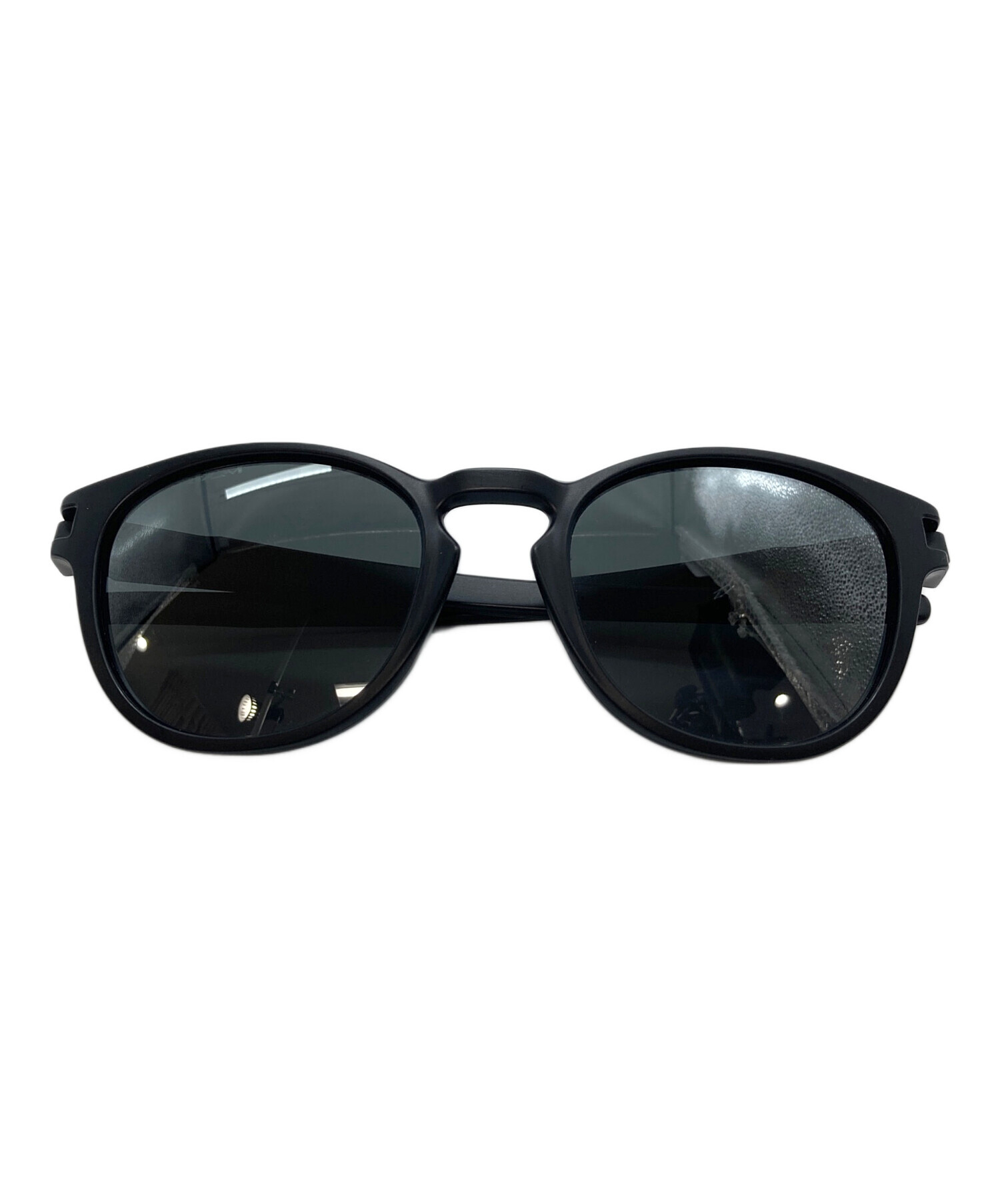 中古・古着通販】OAKLEY (オークリー) サングラス LATCH アイウェア 中古・古着通販】OAKLEY (オークリー) サングラス LATCH アイウェア