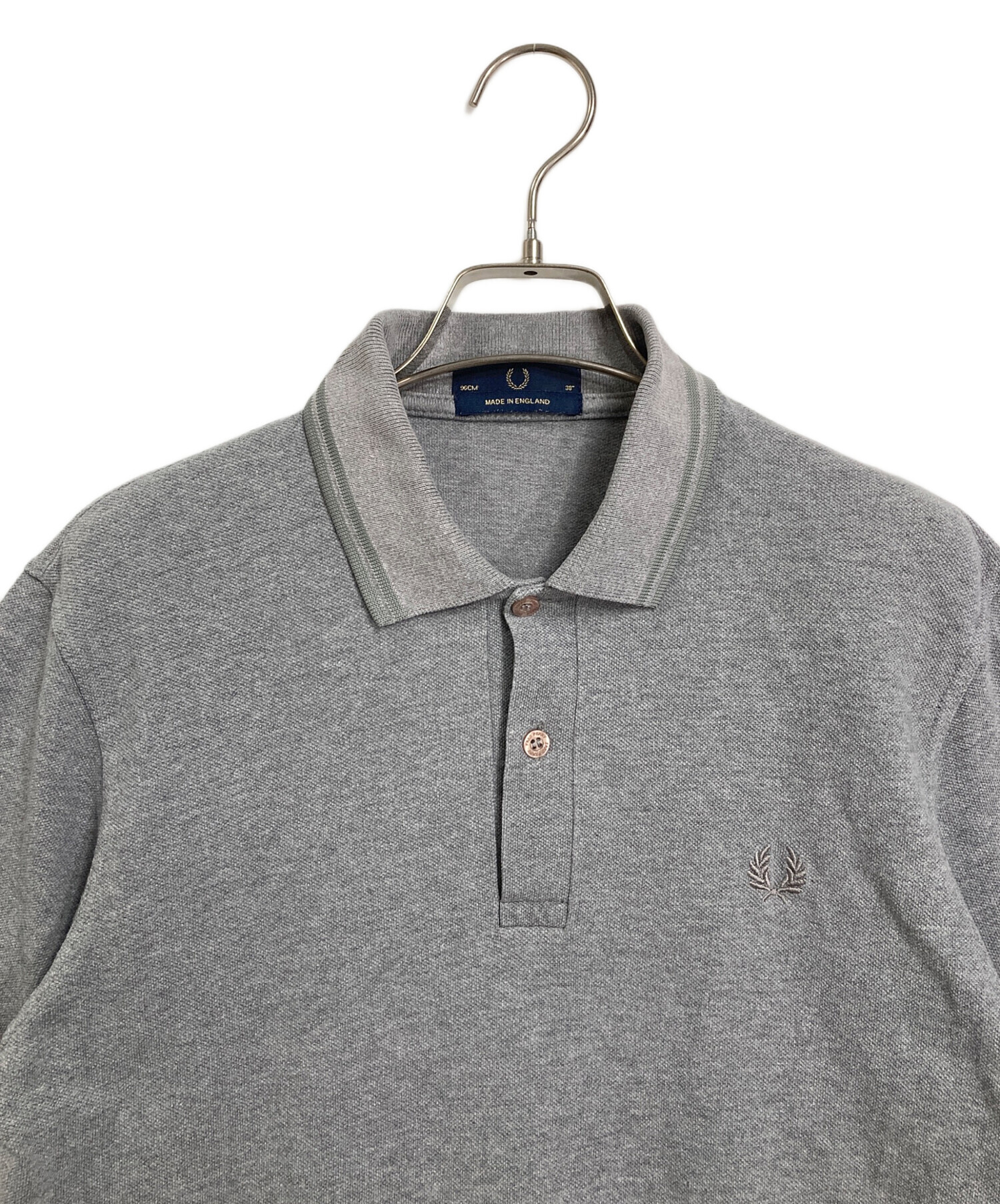 FRED PERRYクールグレーポイントポロシャツ 中古・古着通販】FRED PERRY (フレッドペリー) 半袖ポロシャツ グレー