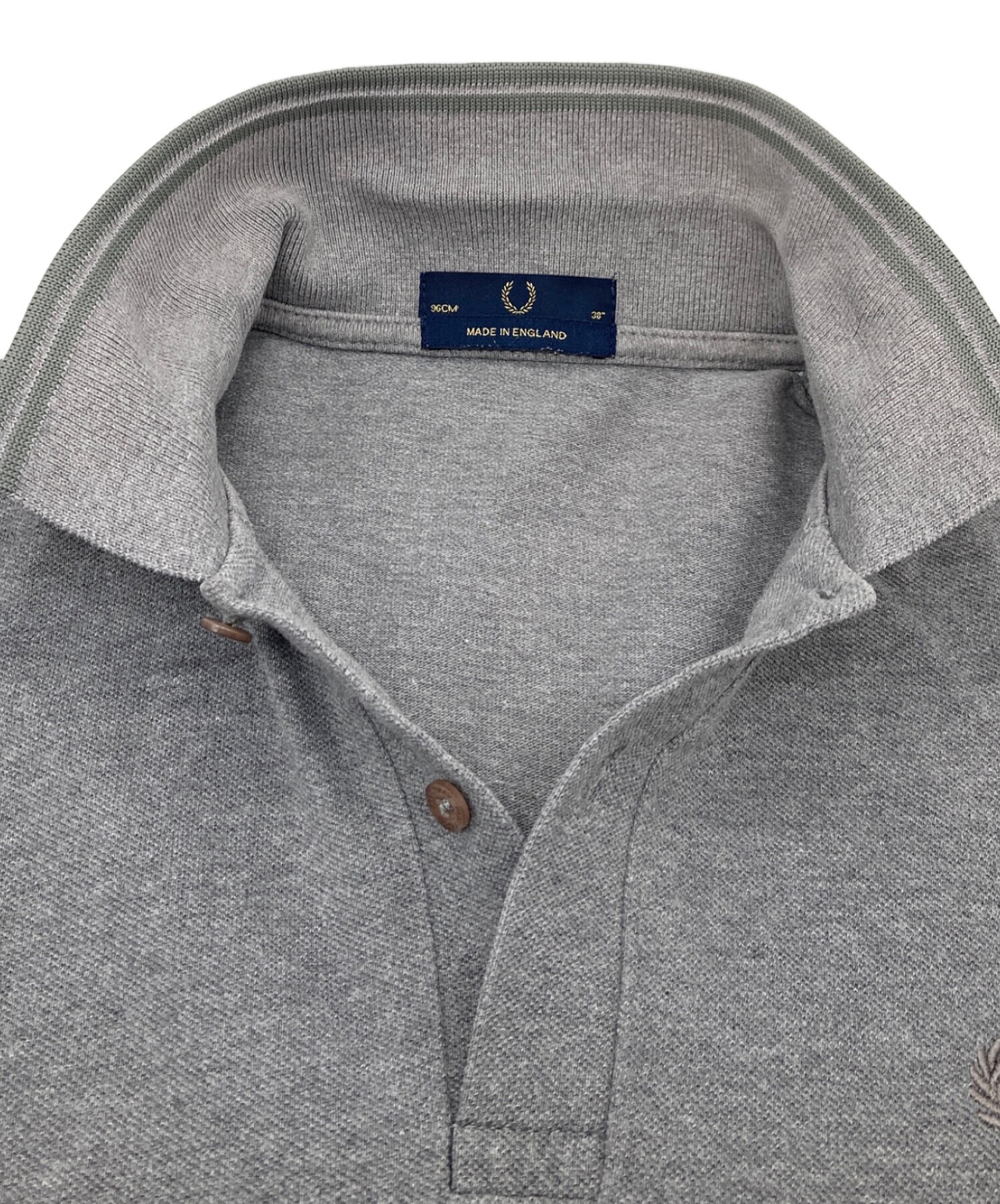 FRED PERRY グレー　ポロシャツ　ロンT 中古・古着通販】FRED PERRY (フレッドペリー) 半袖ポロシャツ グレー