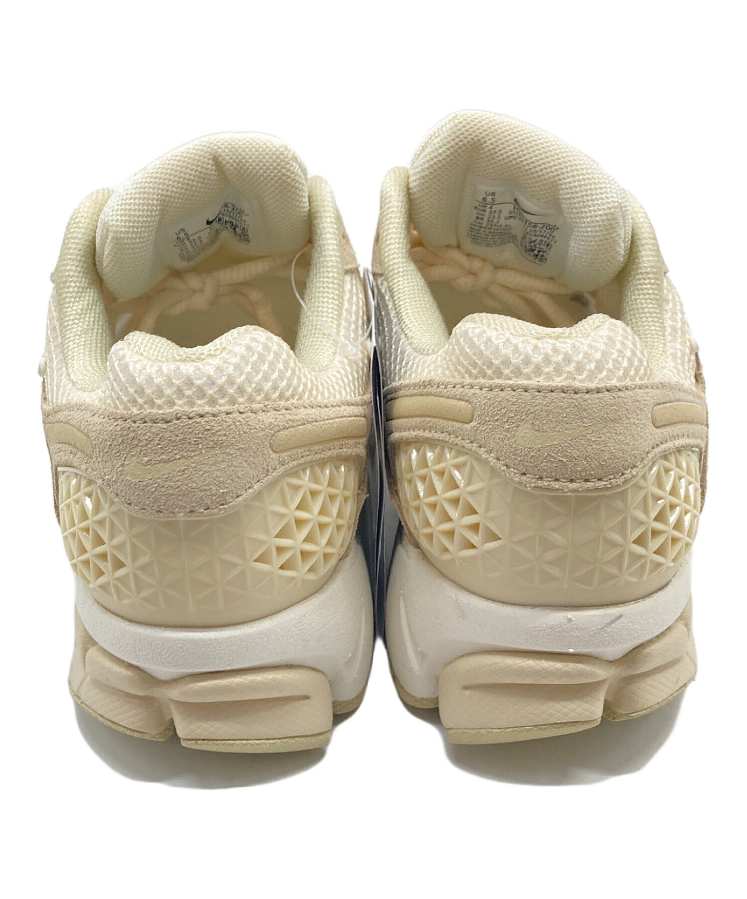 中古・古着通販】NIKE (ナイキ) ズーム ボメロ 5 タグ付き ベージュ 