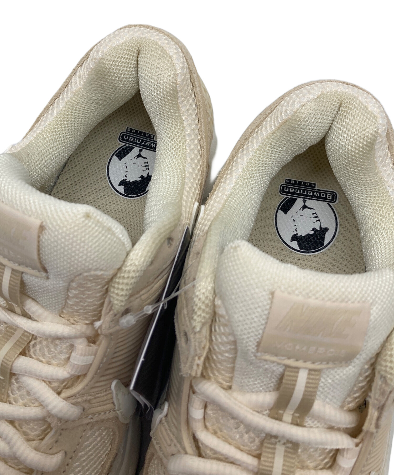 中古・古着通販】NIKE (ナイキ) ズーム ボメロ 5 タグ付き ベージュ 
