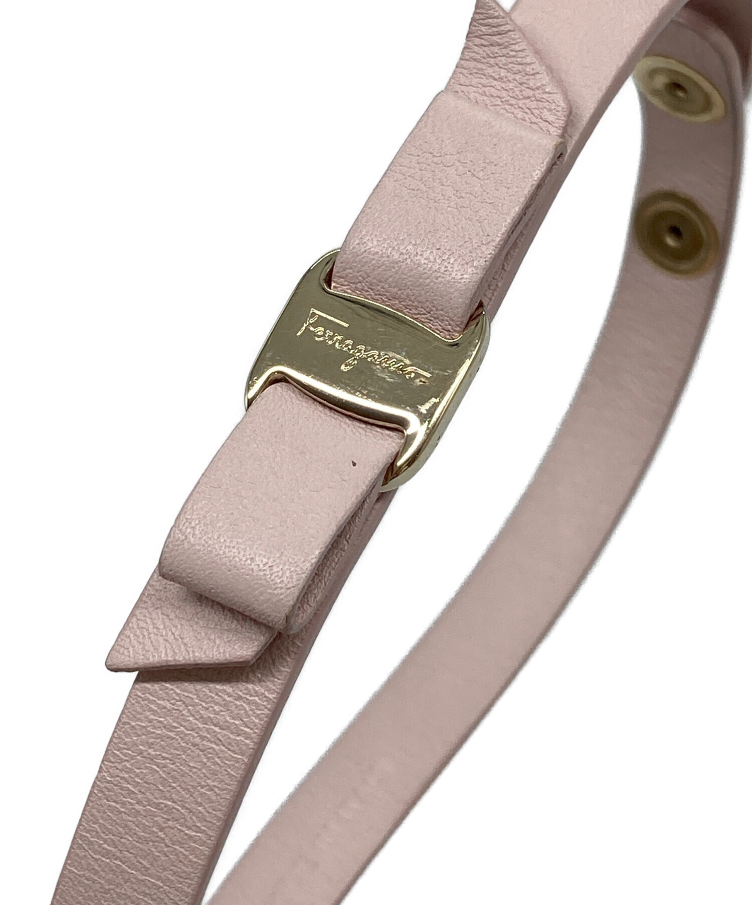 【新品】フェラガモ　ヴァラ・リボン　ブレスレット　シャンパンゴールド　レザー 中古・古着通販】Salvatore Ferragamo (サルヴァトーレ フェラガモ