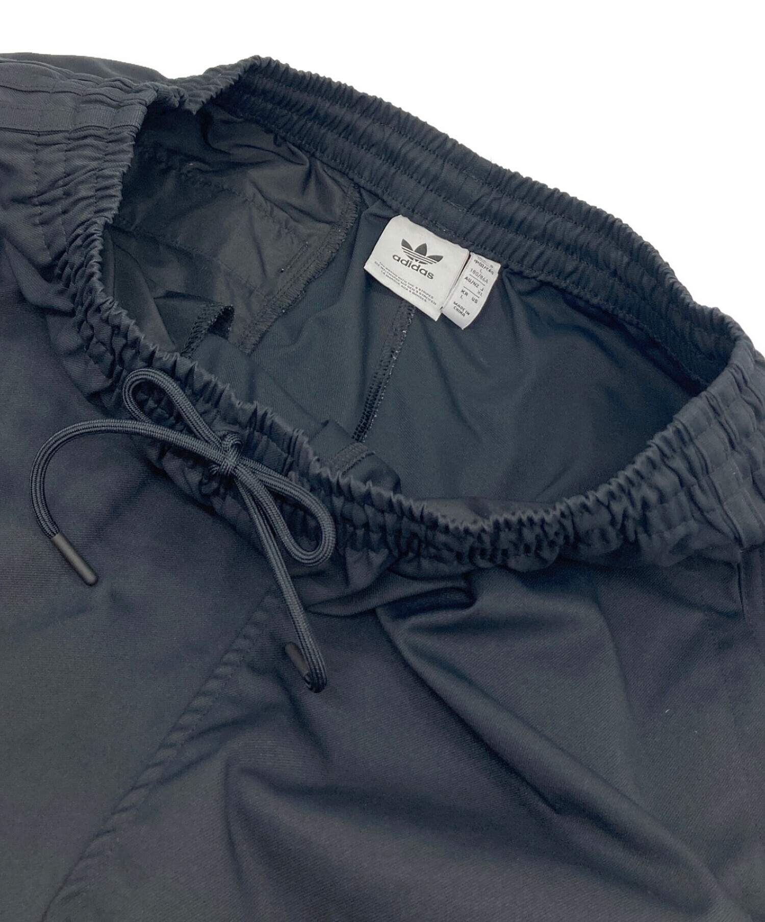 中古・古着通販】adidas (アディダス) パラシュート パンツ ブラック