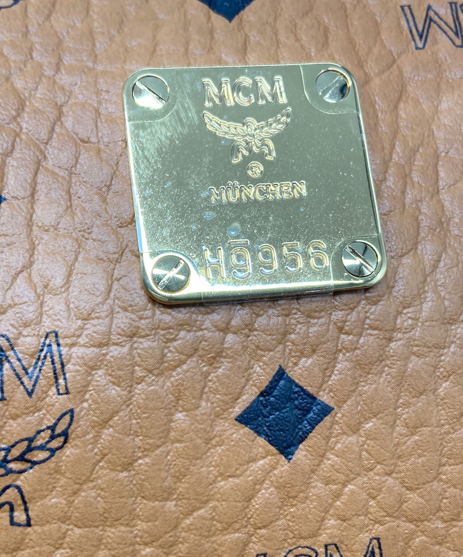 中古・古着通販】MCM (エムシーエム) クラッチバッグ ブラウン サイズ