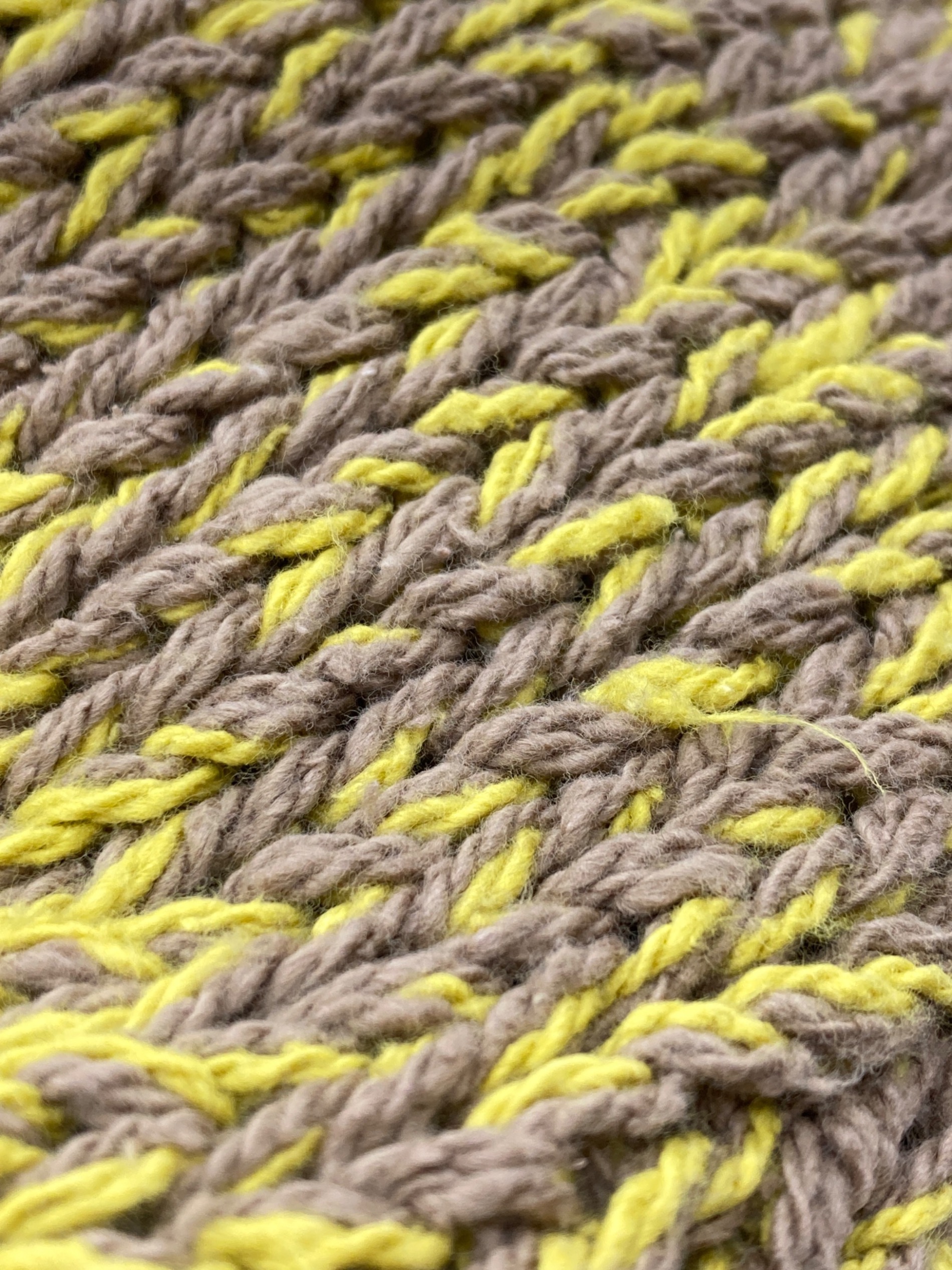 トップス YOKE INTARSIA CREWNECK SWEATER YELLOW Cashmere Luxe Waffle Standneck | Chartreuse Yellow