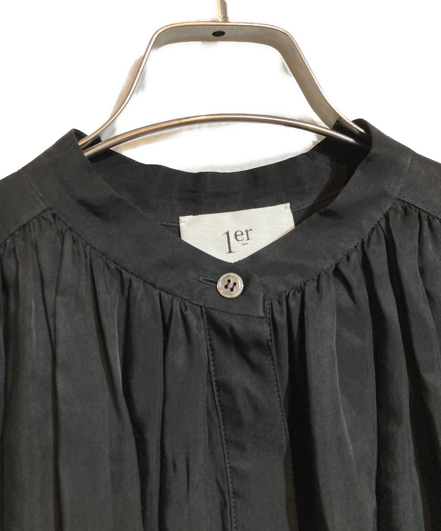 新品タグ付1er Arrondissement キュプラツイルドロストワンピース 新品タグ付1er Arrondissement キュプラツイルドロストワンピース