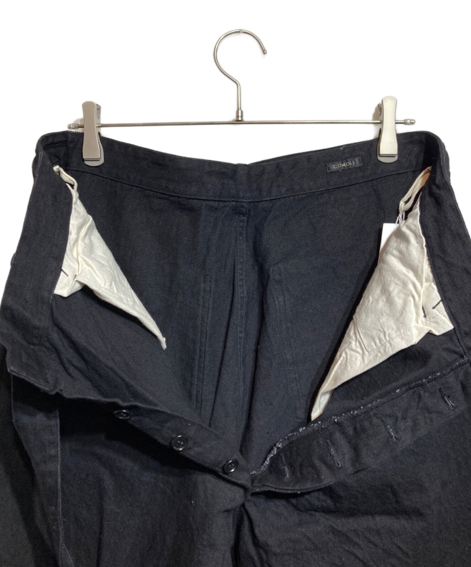 中古・古着通販】COMOLI (コモリ) デニムベルテッドパンツ ブラック