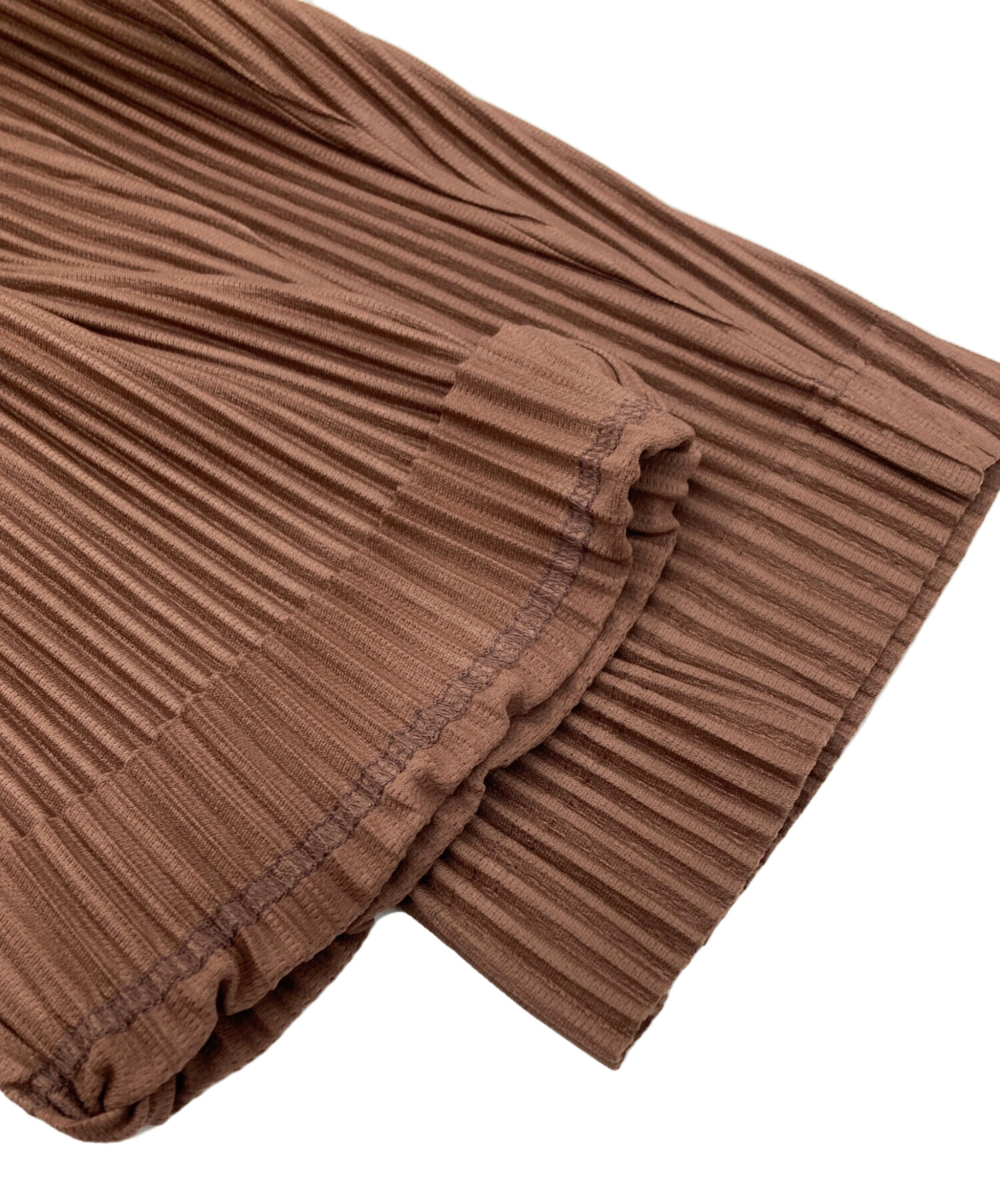 オムプリッセイッセイミヤケ　茶色　プリーツパンツ　サイズ2 中古・古着通販】HOMME PLISSE ISSEY MIYAKE (オムプリッセ イッセイ