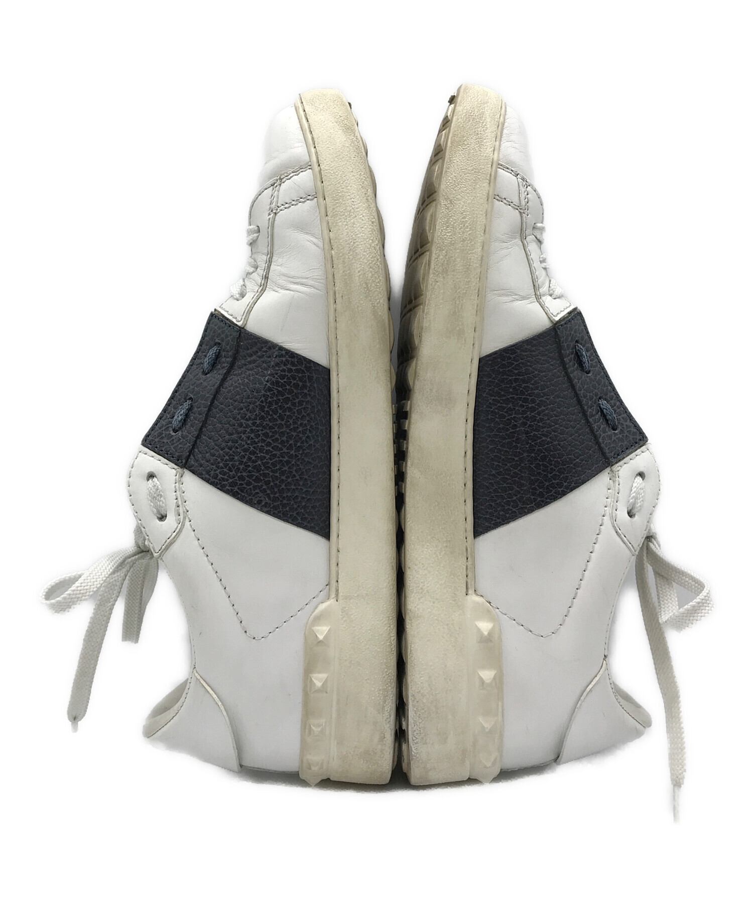 中古・古着通販】VALENTINO (ヴァレンティノ) スタッズ 中古・古着通販】VALENTINO (ヴァレンティノ) スタッズ