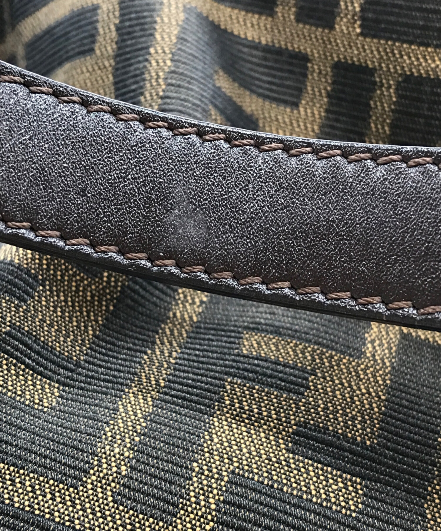 中古・古着通販】FENDI (フェンディ) ズッカ柄マンマバケットバッグ