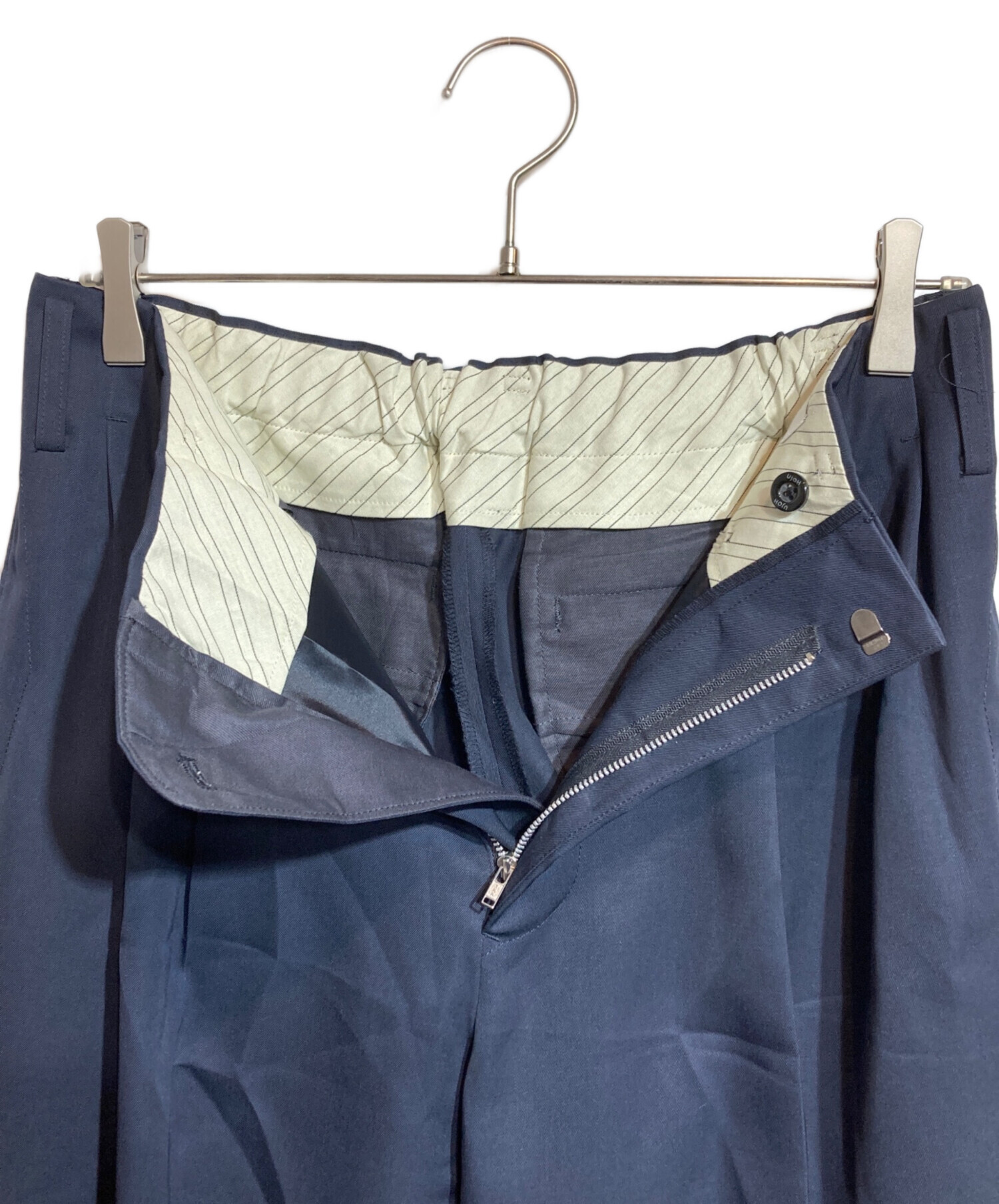 中古・古着通販】UJOH (ウジョー) ウール6タックスラックス グレー 