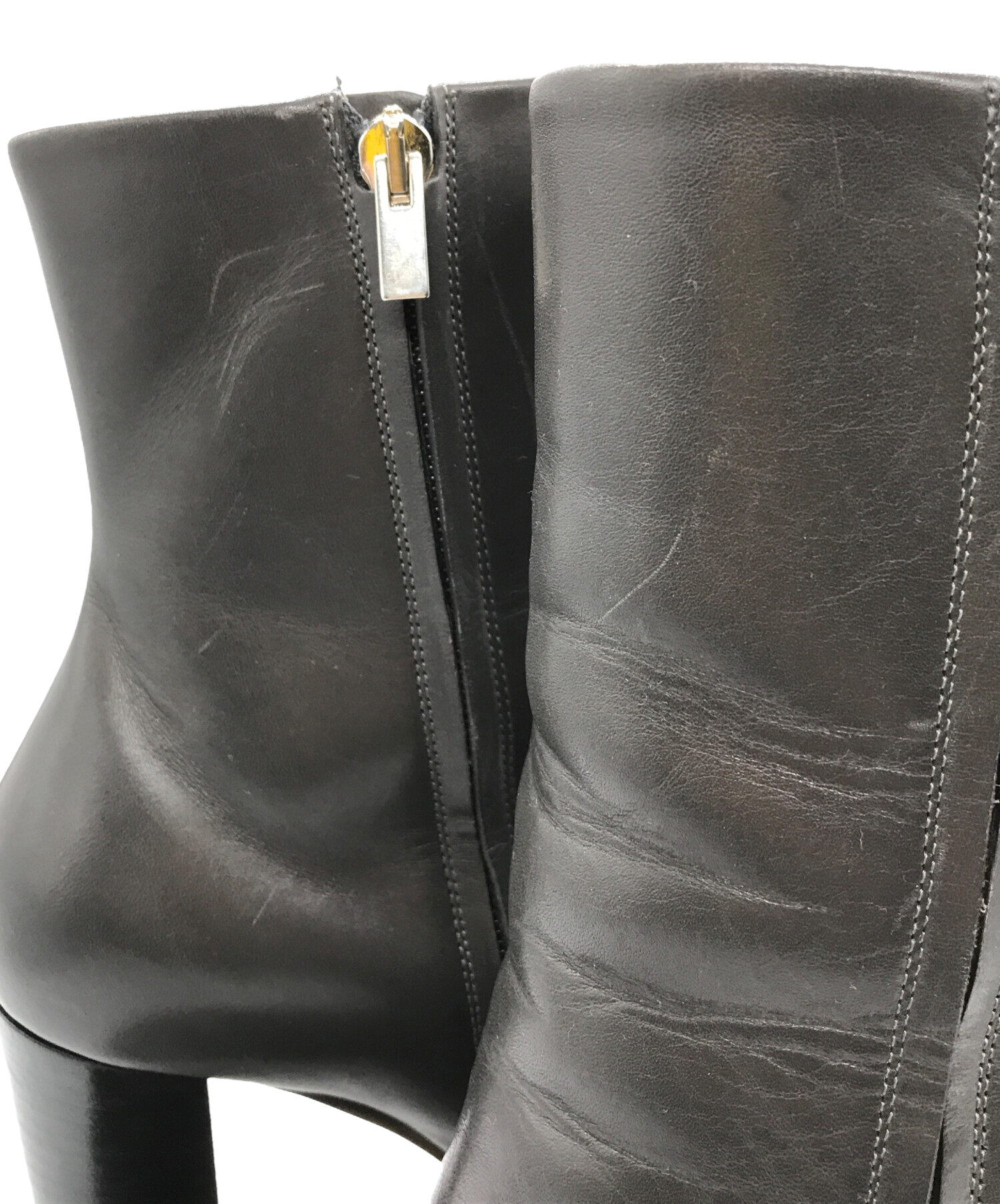 中古・古着通販】CELINE (セリーヌ) ヒールショートブーツ ブラウン