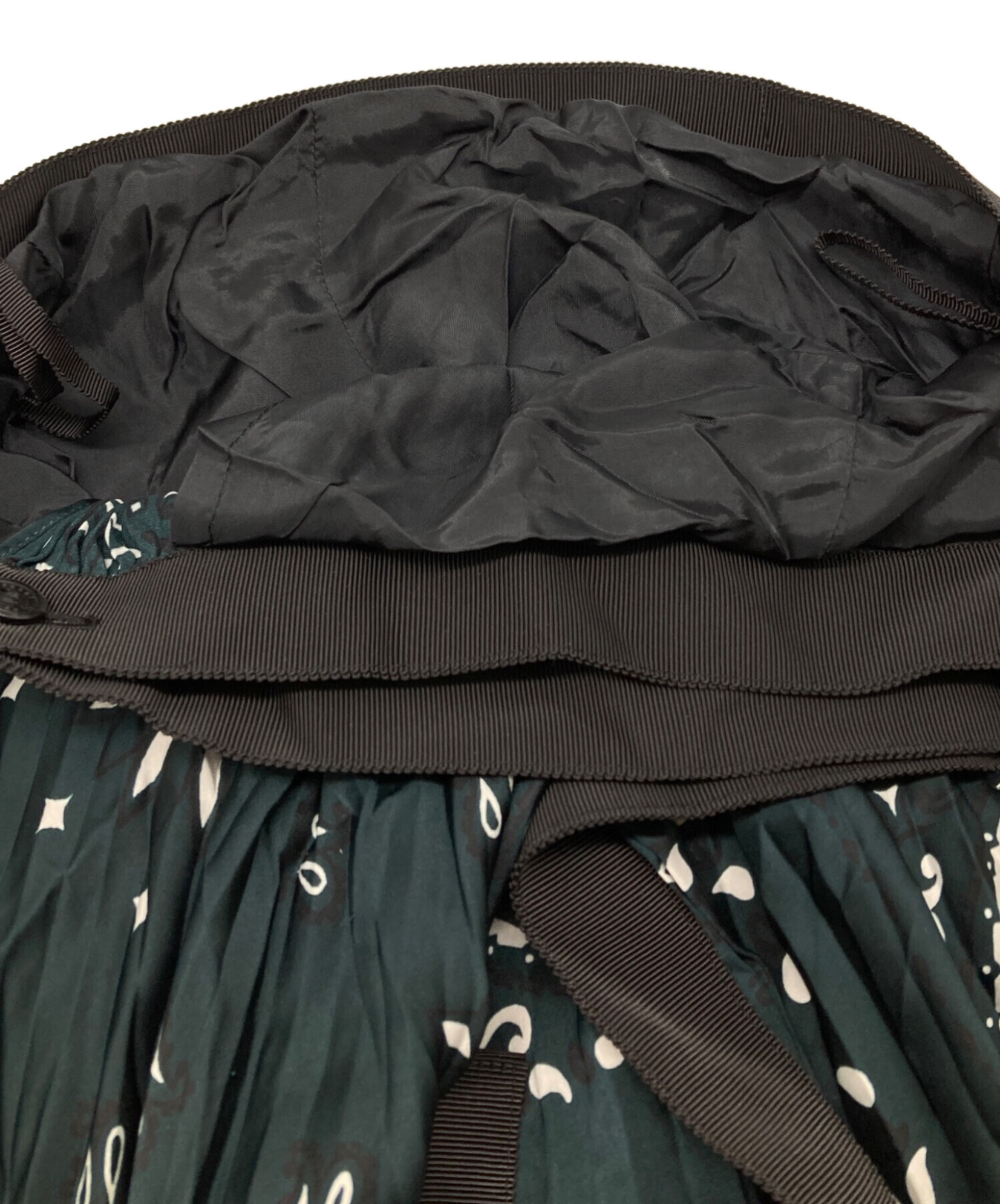 中古・古着通販】sacai (サカイ) バンダナ柄ラップスカート ネイビー