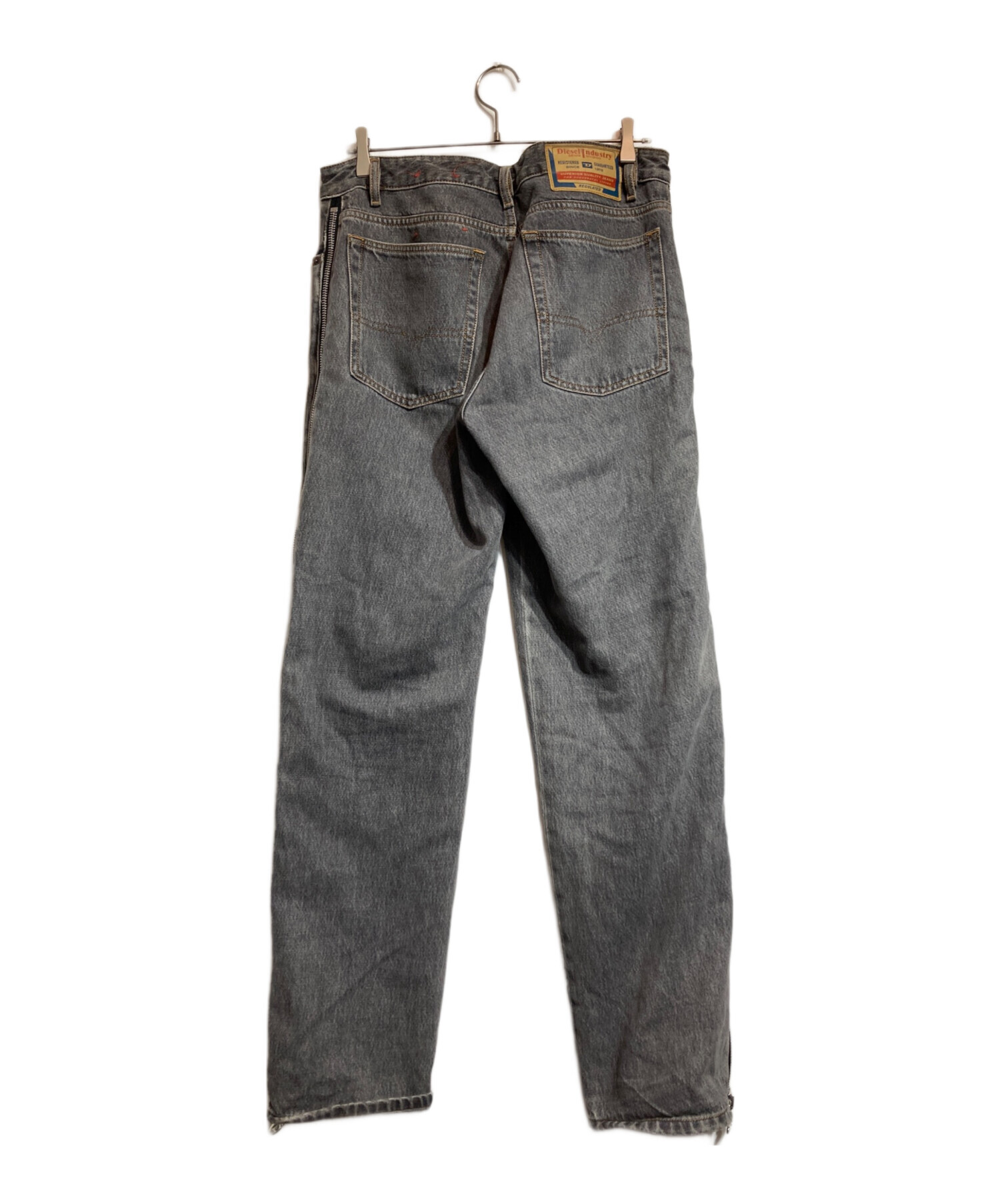 Diesel ディーゼル Straight Jeans D-Rise デニム 【公式通販】