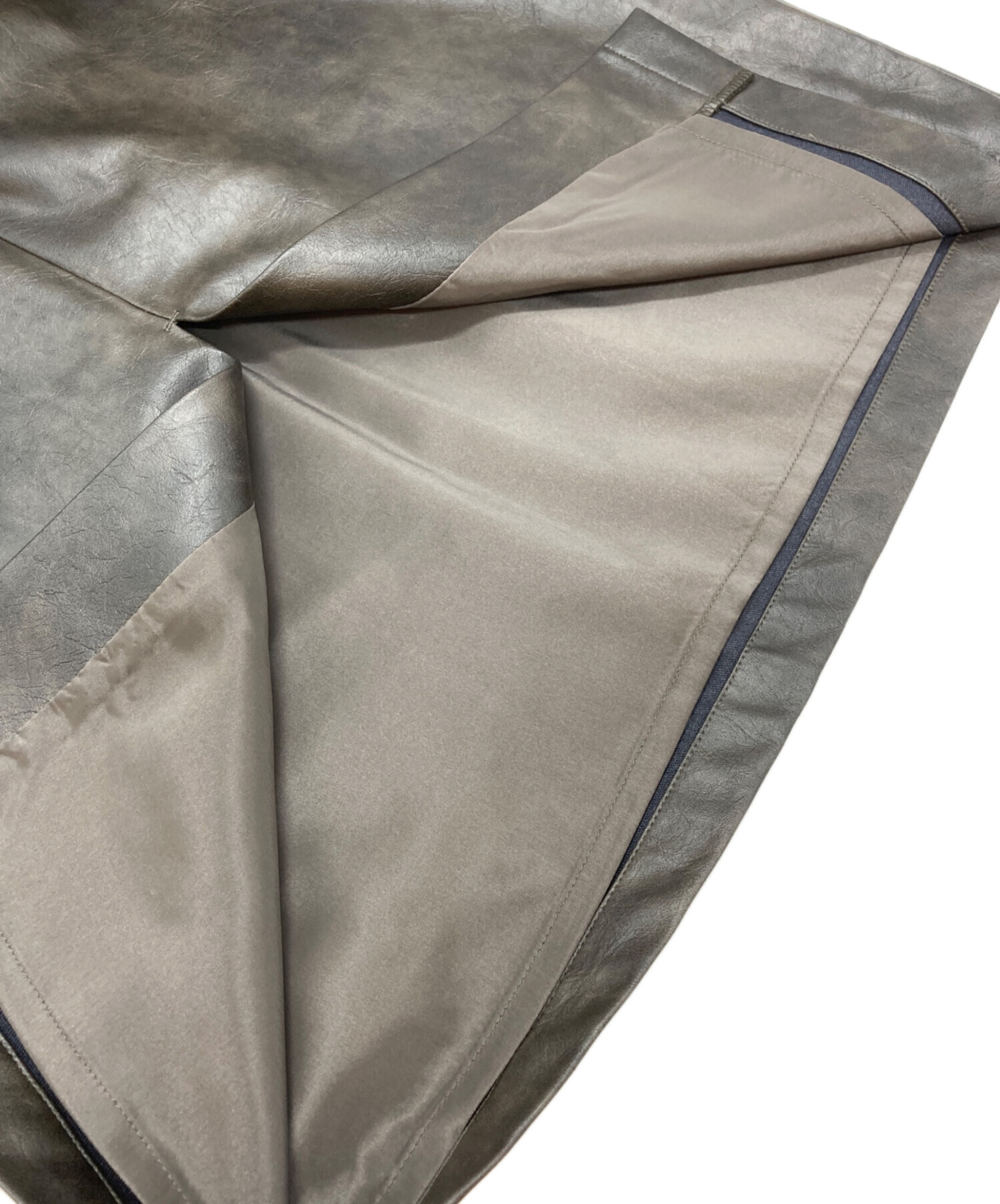 中古・古着通販】gajess (ガジェス) Giselle Leather Skirt ブラウン