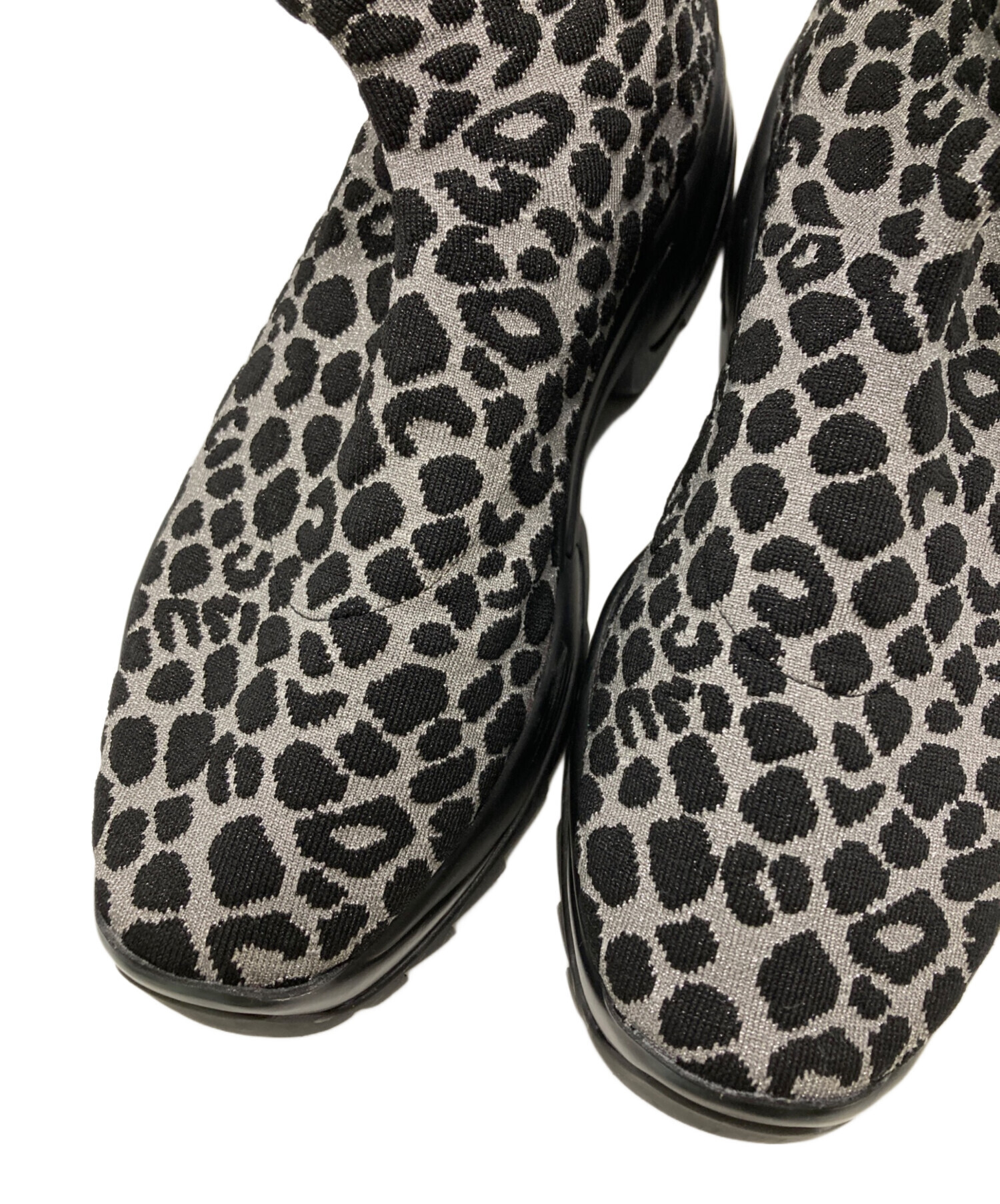 中古・古着通販】sergio rossi (セルジオロッシ) レオパードソックス