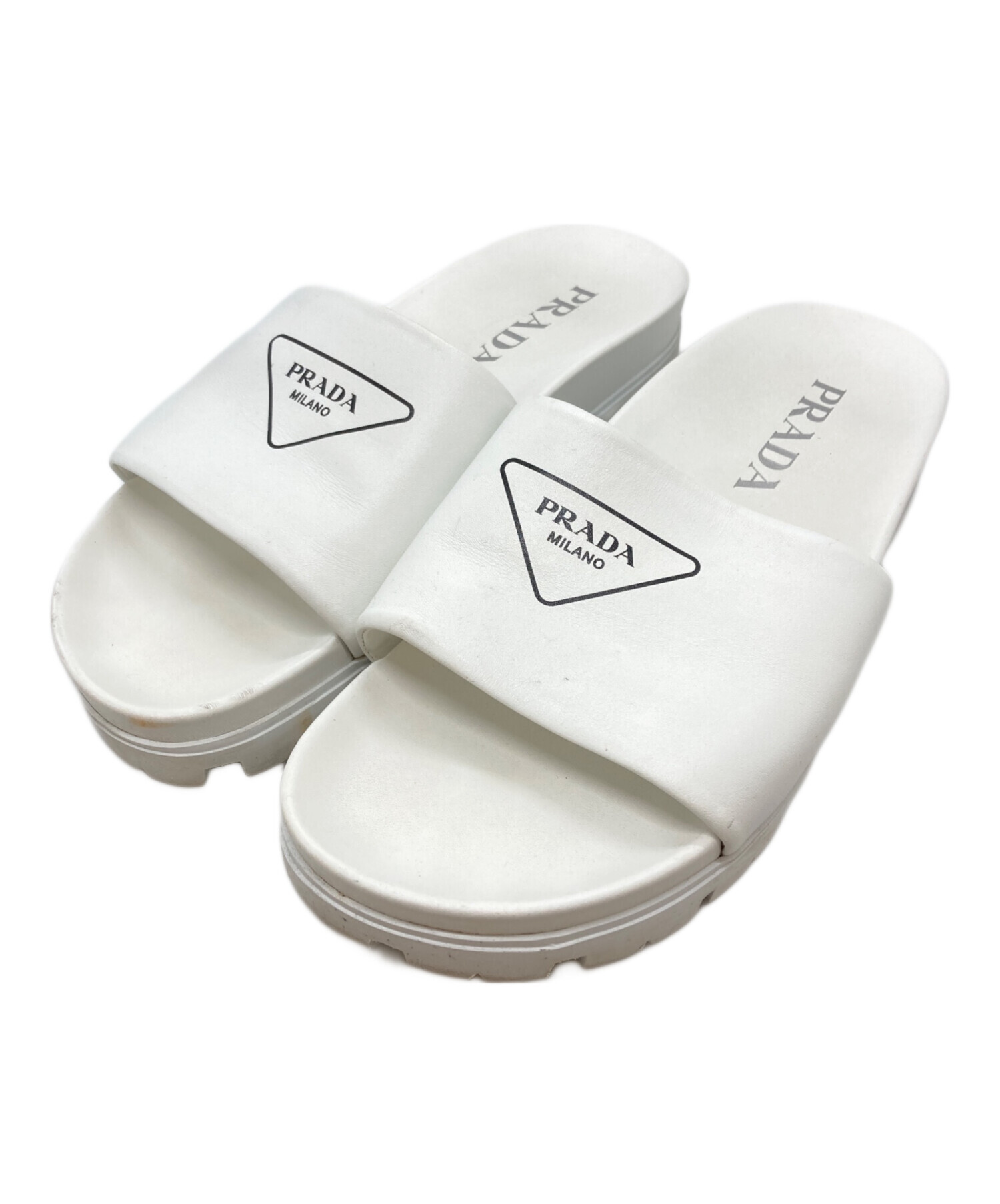 PRADA ホワイト 厚底オープントゥサンダル　37サイズ 中古・古着通販】PRADA (プラダ) スライドサンダル/Slide sandals