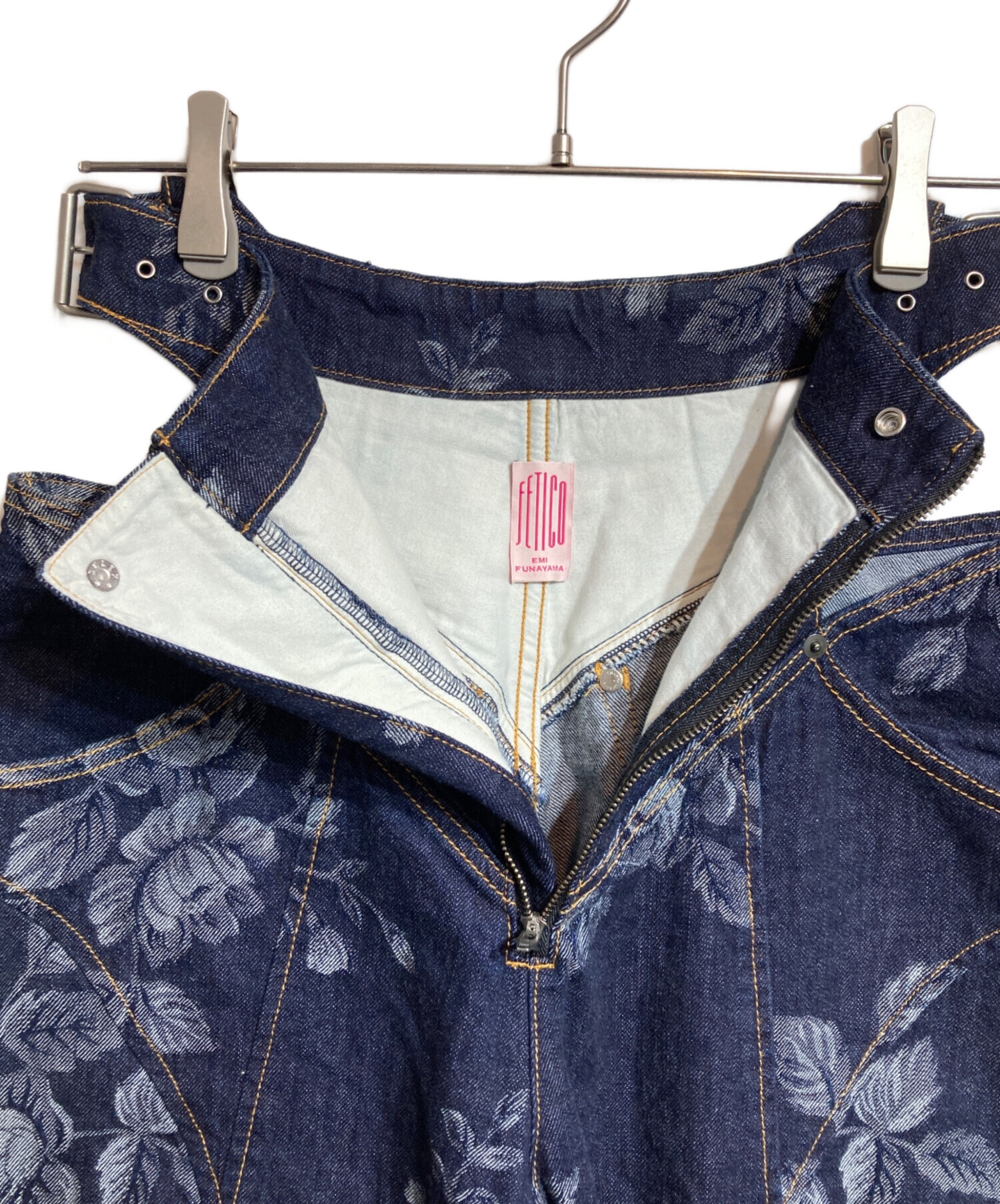 中古・古着通販】FETICO (フェティコ) ROSE DENIM HIGH-WAIST JEANS