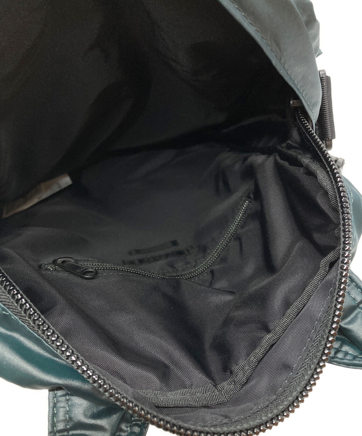 中古・古着通販】YOKE (ヨーク) Half Helmet Bag グリーン｜ブランド