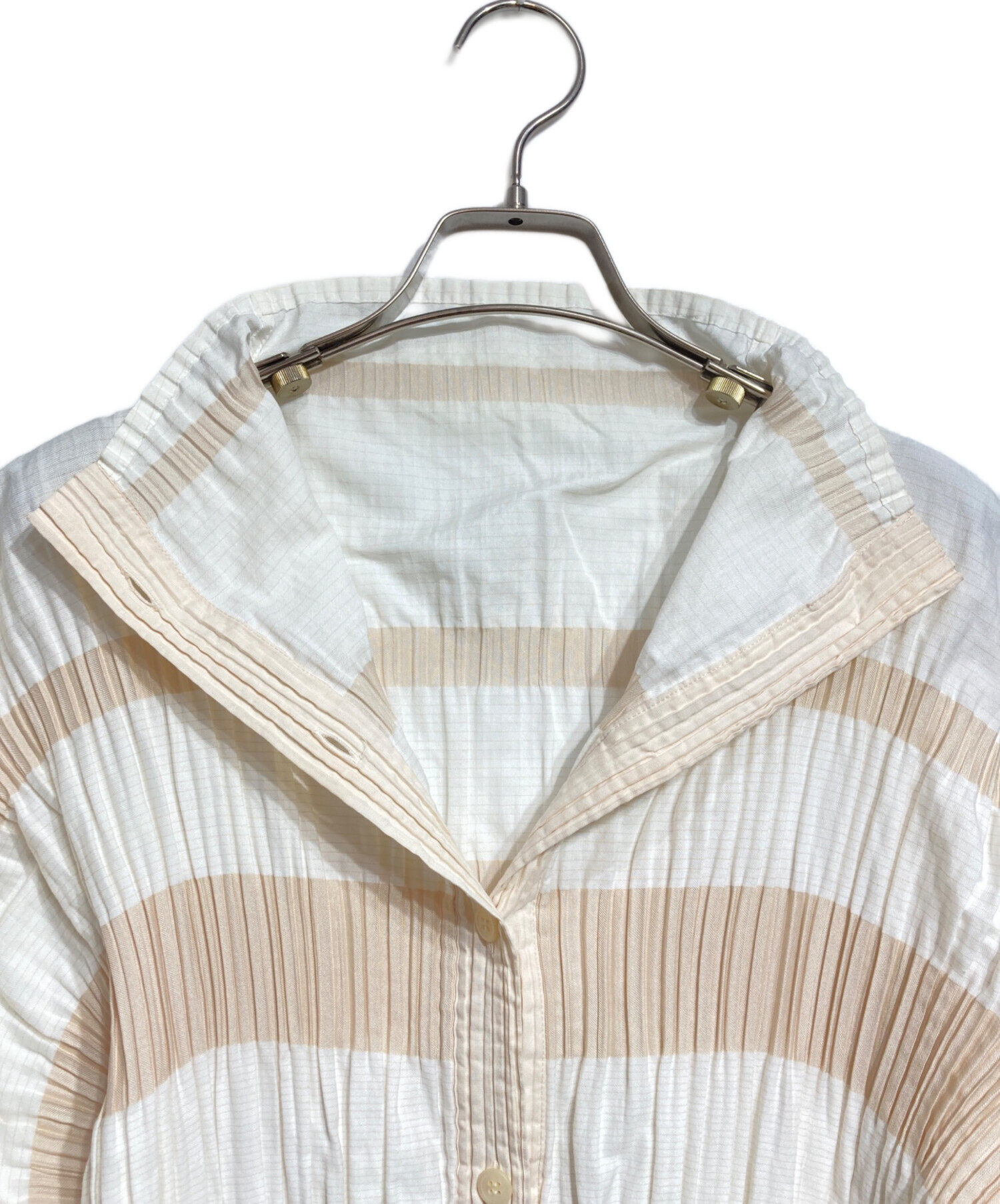 ISSEY MIYAKE プリーツ ブラウス 中古・古着通販】ISSEY MIYAKE (イッセイミヤケ) ラッフルボーダー