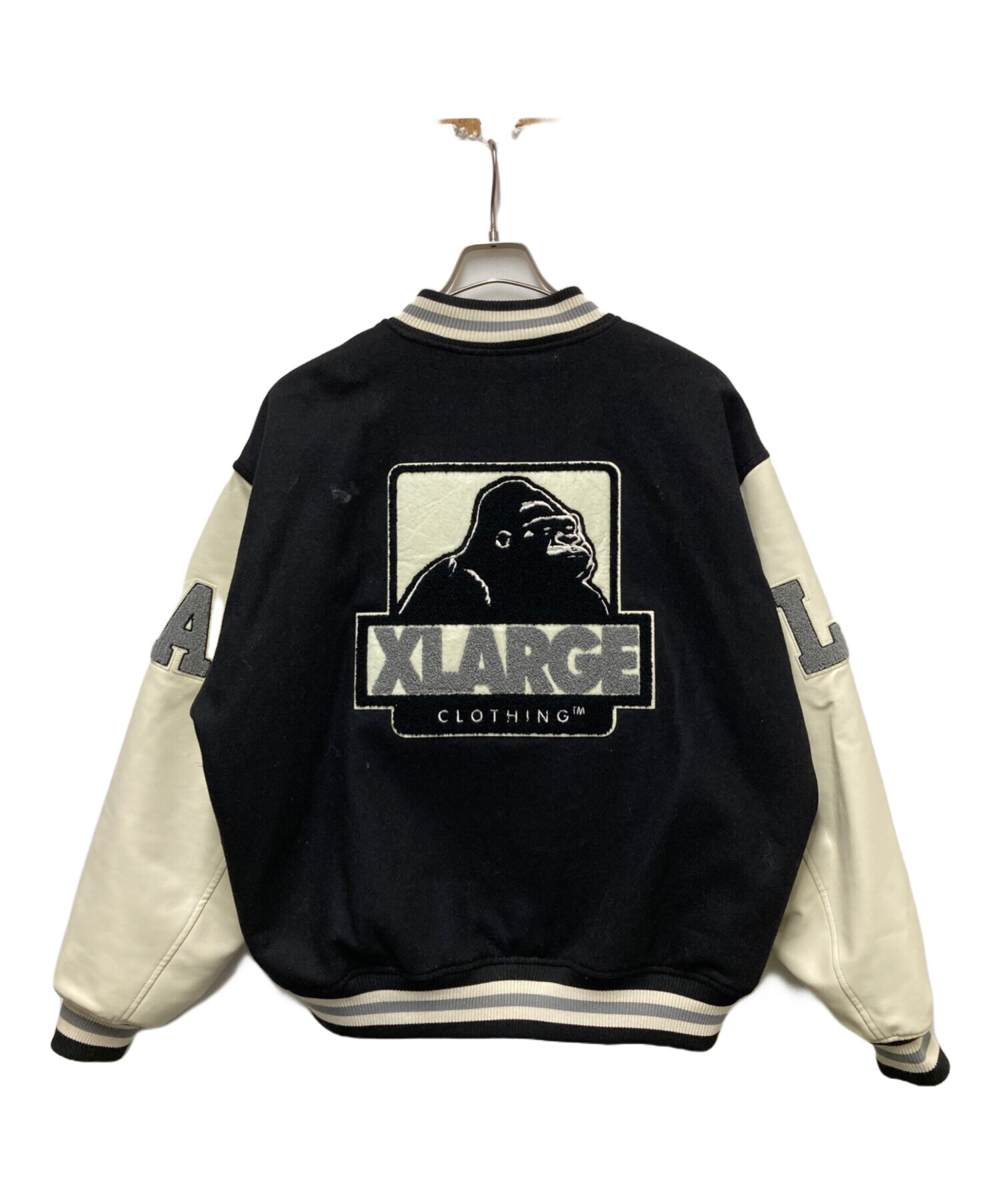 中古・古着通販】X-LARGE (エクストララージ) スタジャン ブラック