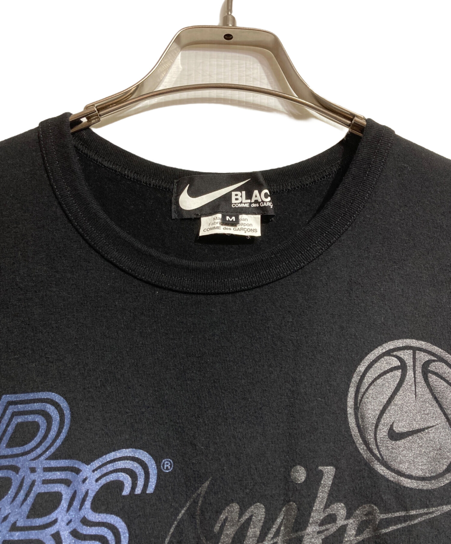 【中古】BLACK COMME des GARCONS | ブラックコムデギャルソン NIKE/ナイキ コラボ　フロントプリント半袖Ｔシャツ 1M-T103 ブラック サイズ：S【尾張小牧店】 中古・古着通販】NIKE (ナイキ) BLACK COMME des GARCONS (ブラック