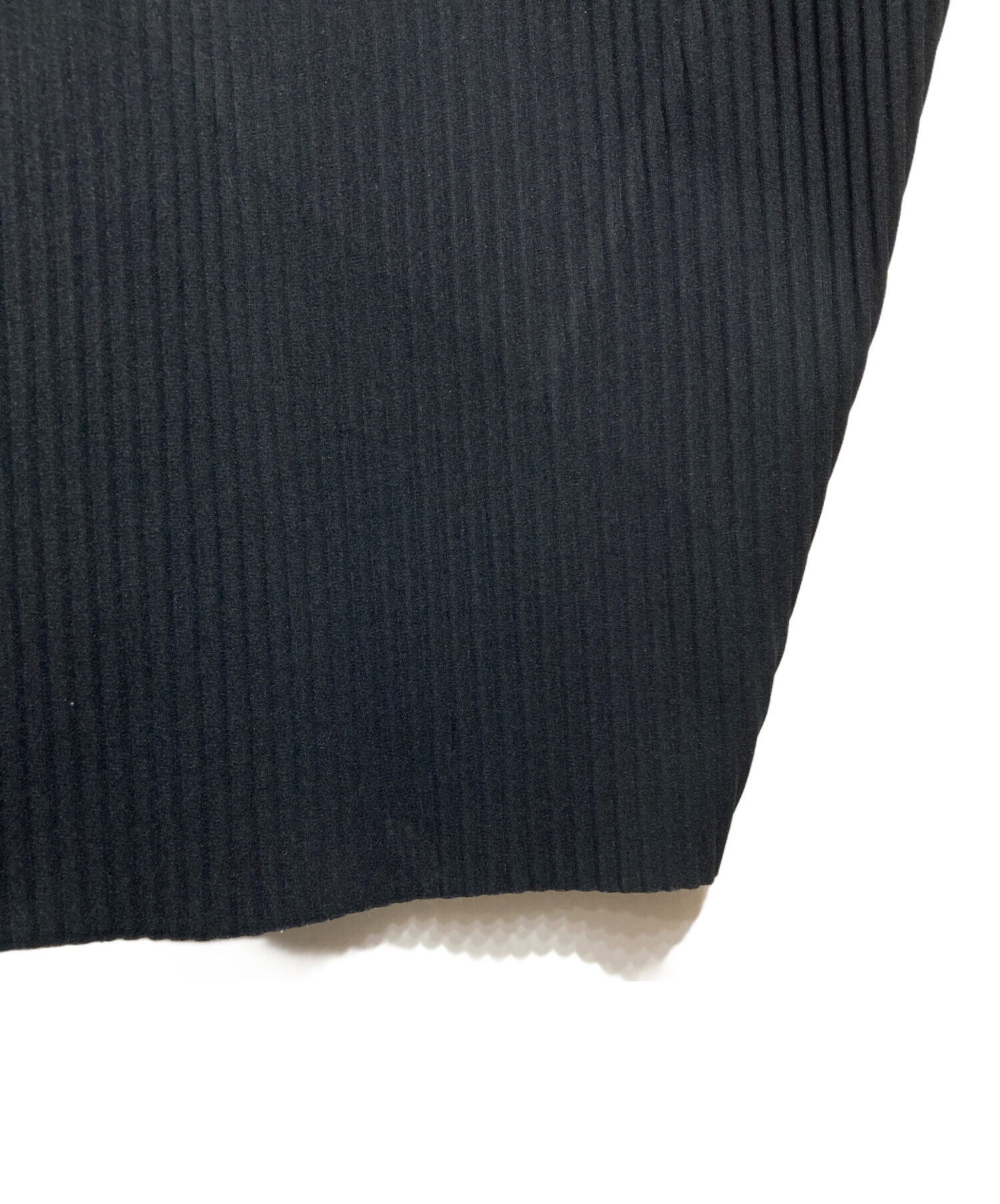 【最終値下げ】イッセイミヤケme a-poc プリーツワンピース ブラック 中古・古着通販】me ISSEY MIYAKE (ミーイッセイ ミヤケ) プリーツ