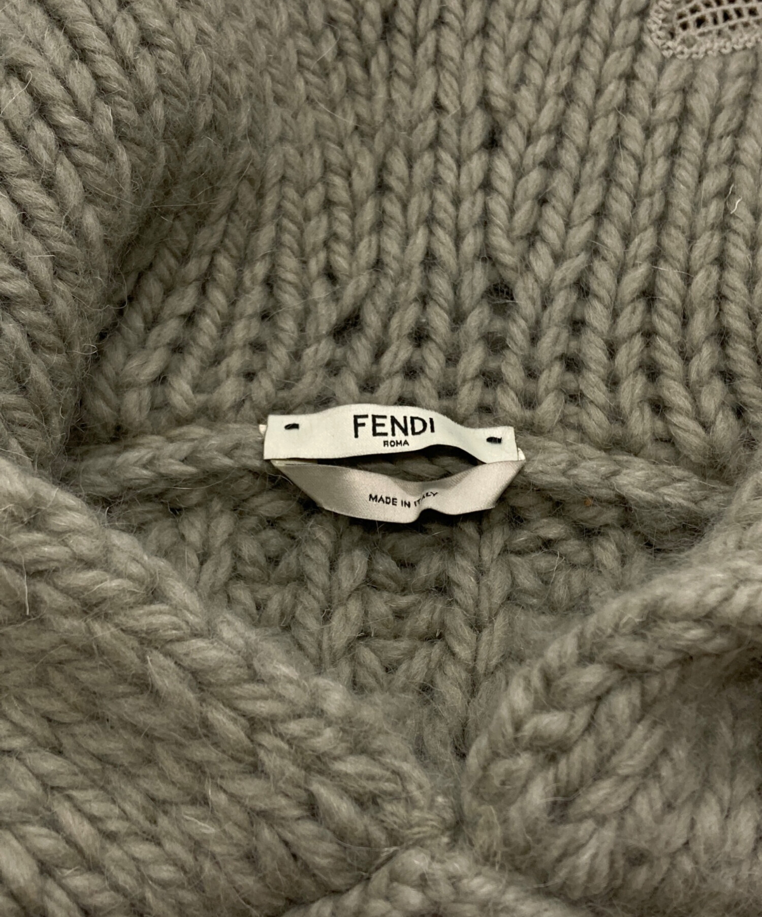 【yy0110 】FENDI フェンディ DSMロゴニット帽 グレー yy0110 様専用】FENDI フェンディ DSMロゴニット帽 グレー 【公式通販】