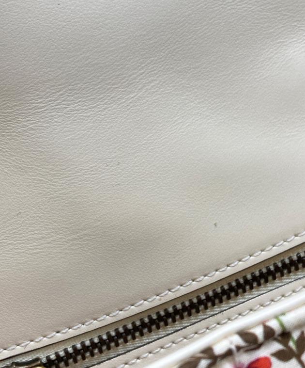 GUCCI(グッチ) 希少 アイボリー　フローラルモチーフ　刺繍　ミディ丈 中古・古着通販】GUCCI (グッチ) フローラルショルダーバッグ/Floral