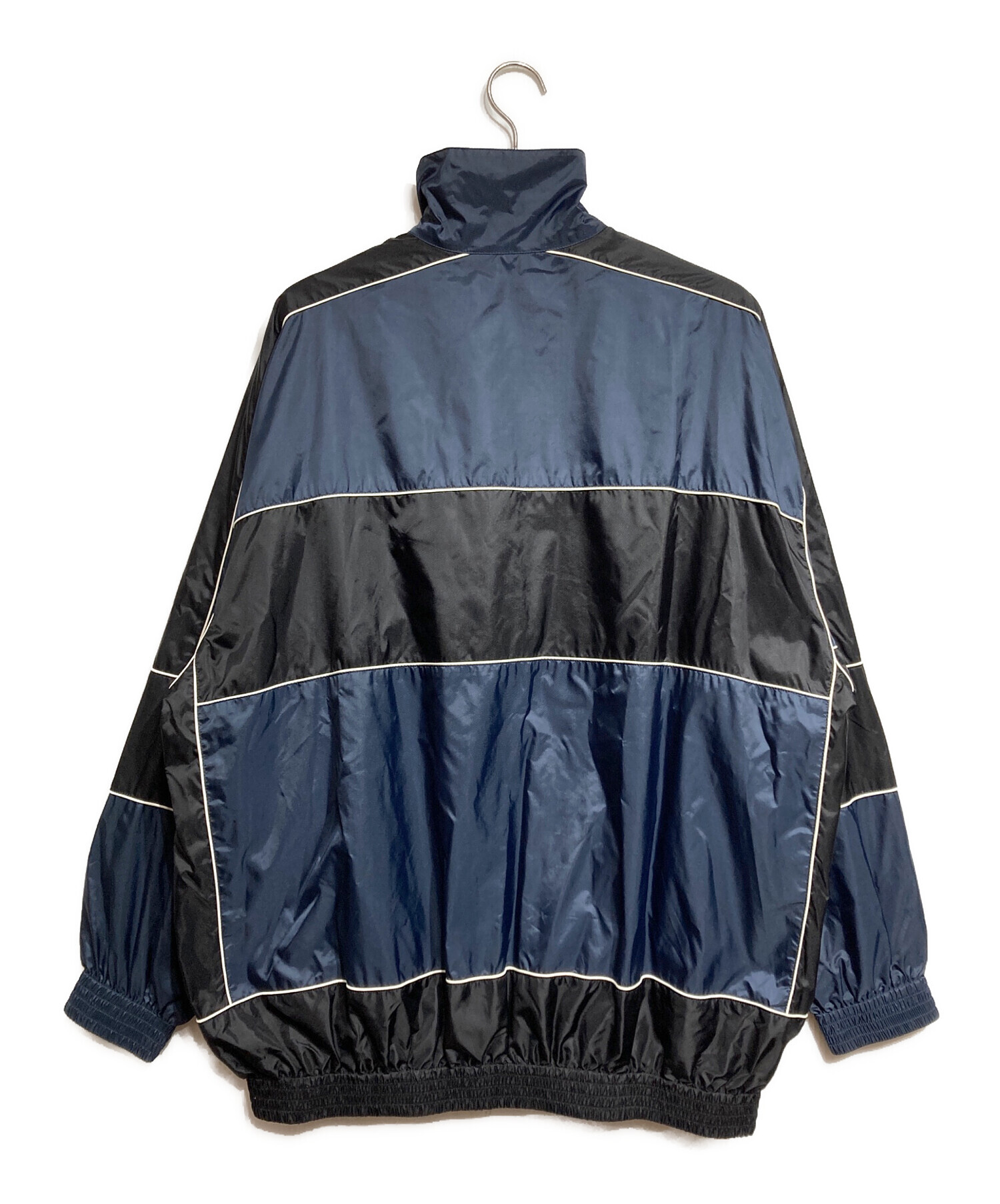 中古・古着通販】BALENCIAGA (バレンシアガ) BBロゴナイロン トラック 中古・古着通販】BALENCIAGA (バレンシアガ) BBロゴナイロン トラック