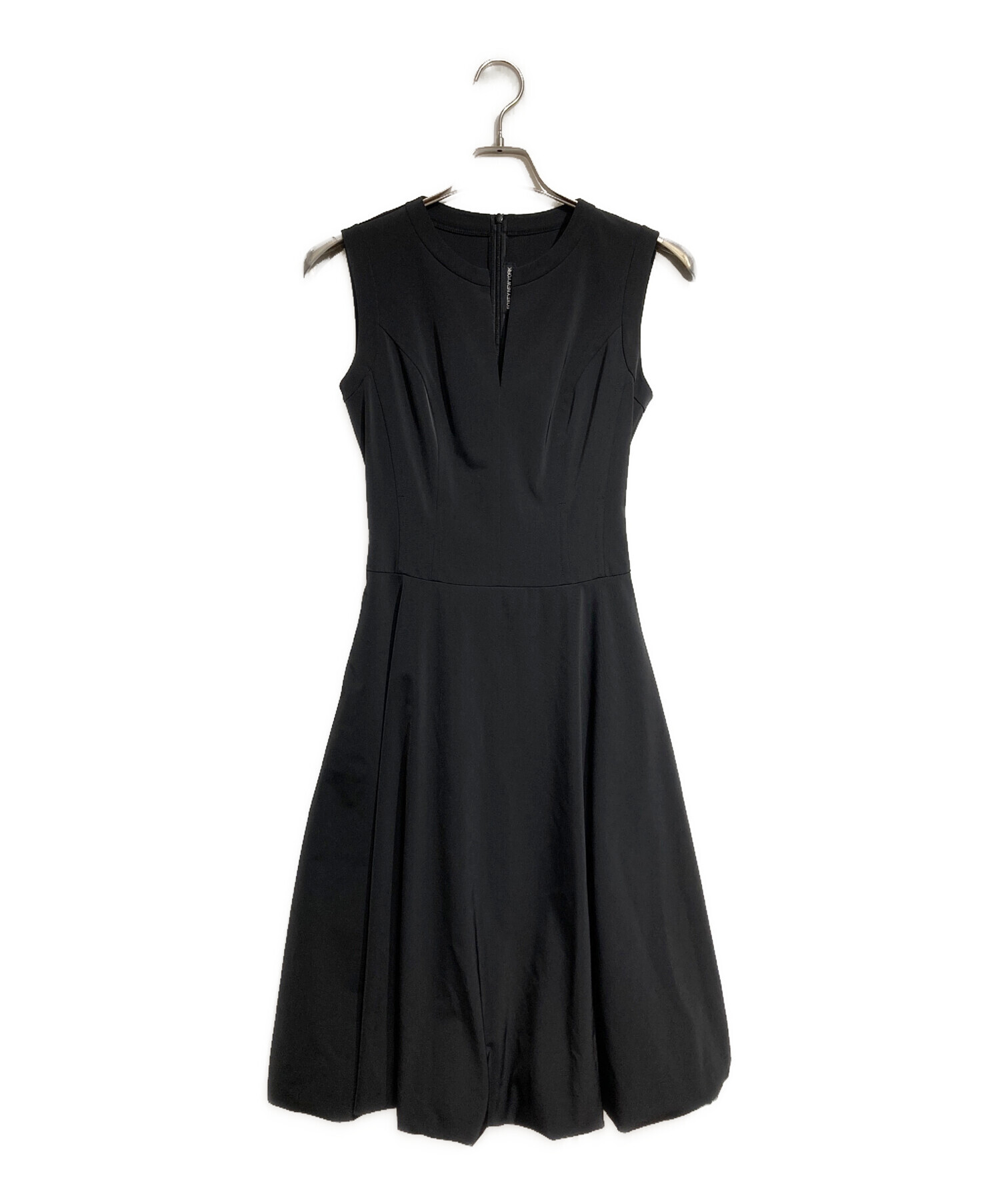 Foxy newyork Shury ノースリーブ 中古・古着通販】FOXEY NEWYORK (フォクシーニューヨーク) ストレッチ