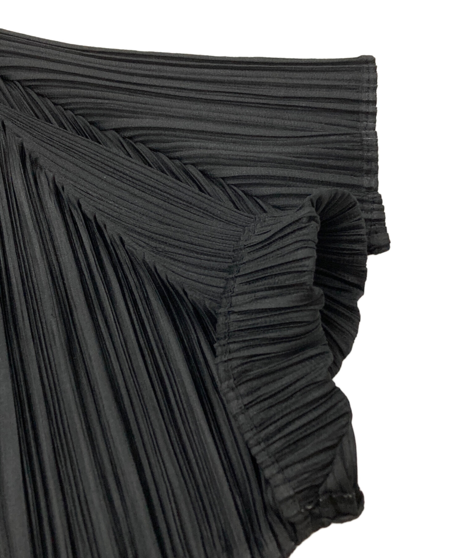 PLEATS PLEASE プリーツプリーズ ブラック サイズ3 カットソー 中古・古着通販】PLEATS PLEASE (プリーツプリーズ) プリーツ