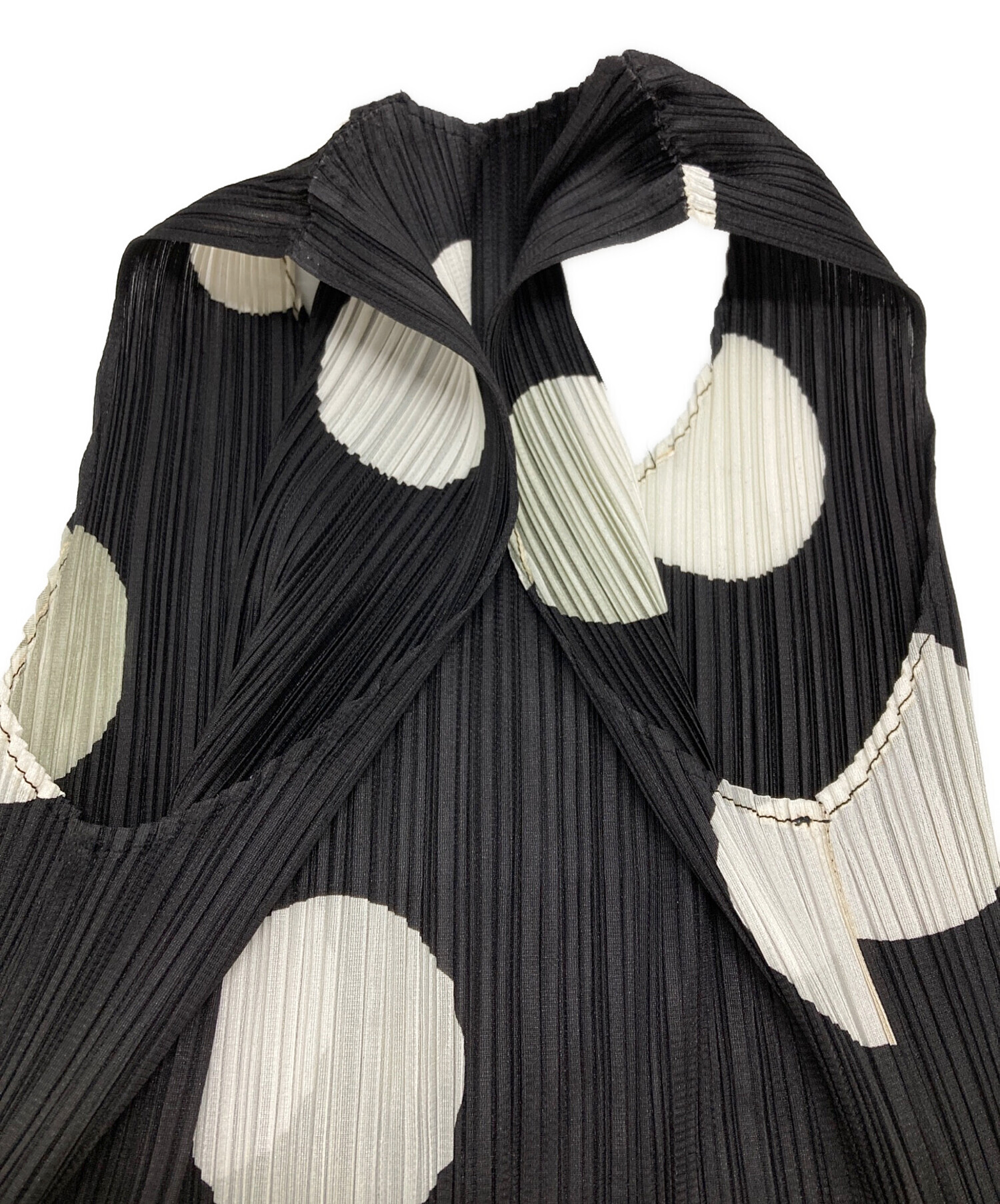 中古・古着通販】PLEATS PLEASE (プリーツプリーズ) ノースリーブ