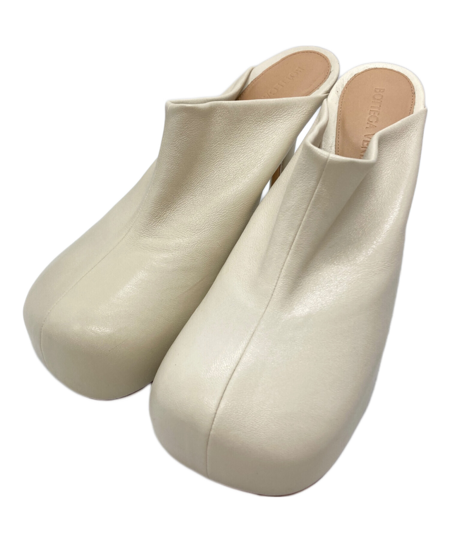 中古・古着通販】BOTTEGA VENETA (ボッテガベネタ) ラウンドトゥ