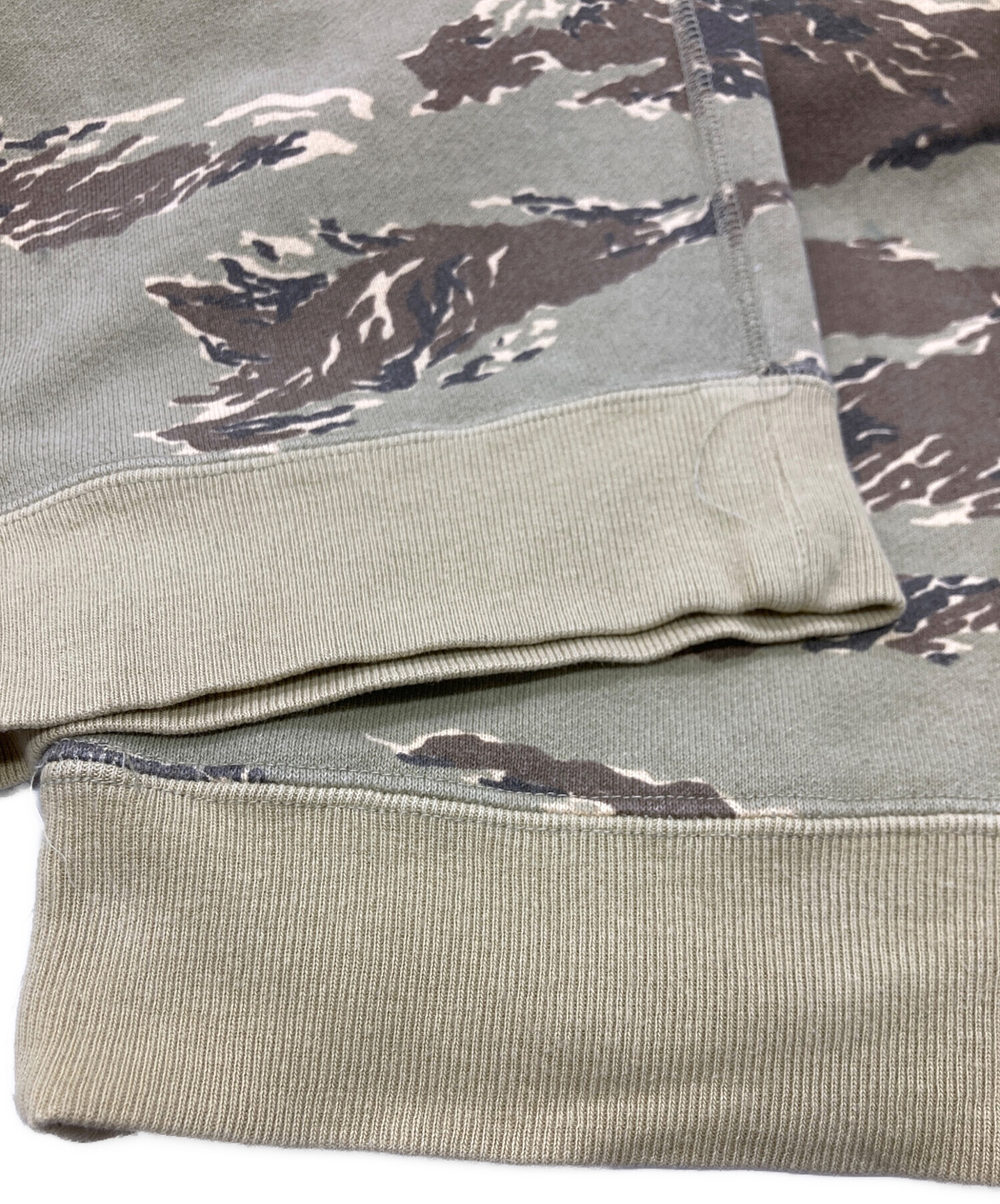 中古・古着通販】A BATHING APE (アベイシングエイプ) タイガーカモ