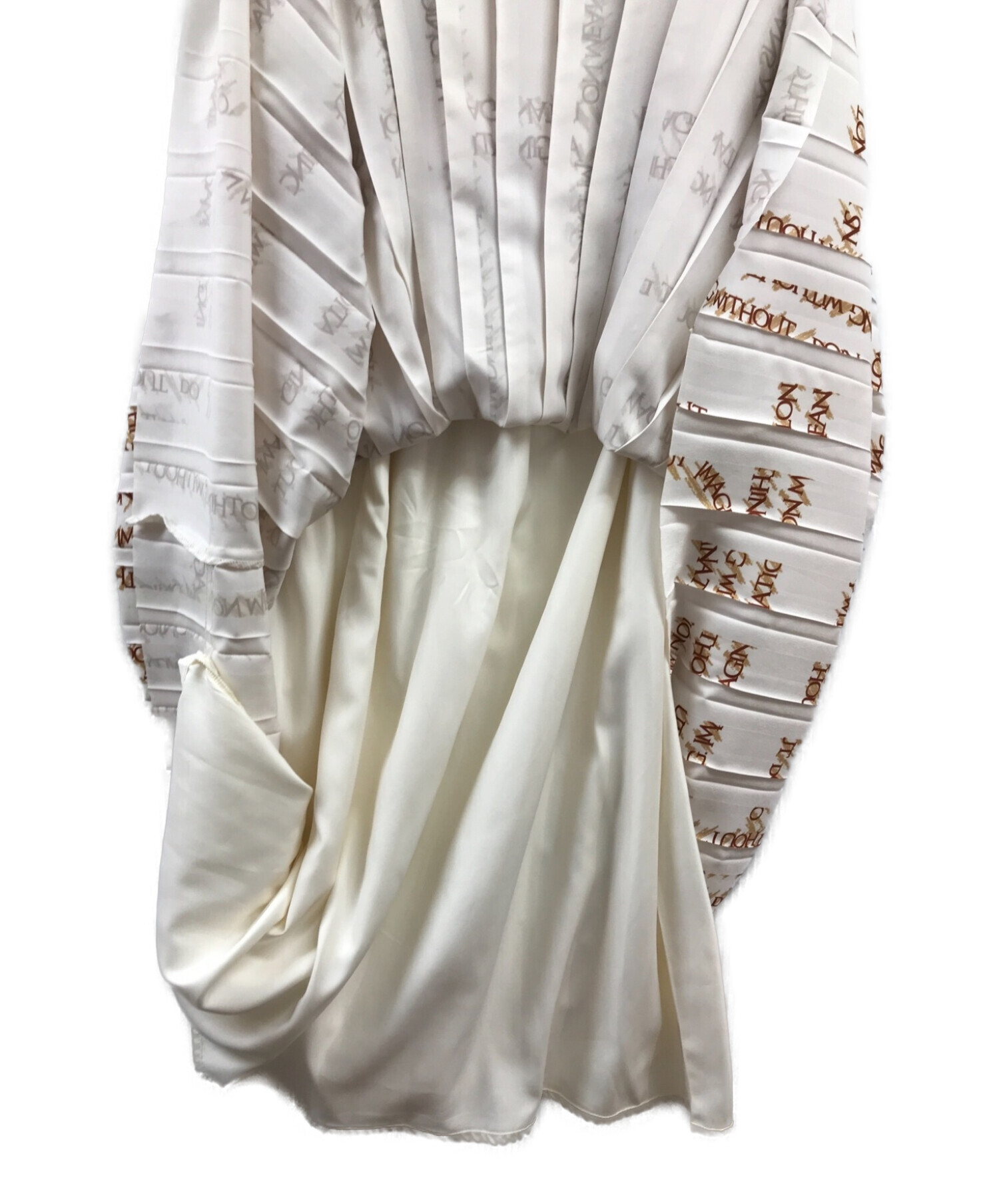 中古・古着通販】AMERI (アメリ) CHAPLIN MESSAGE LOGO PLEATS SKIRT 