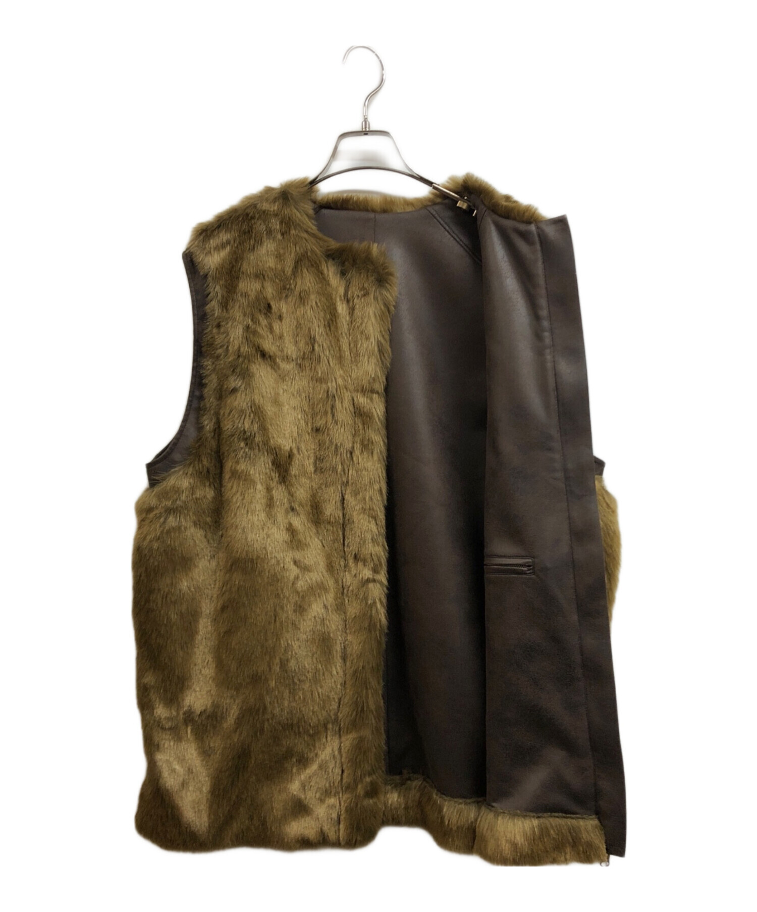 美品✨ アメリ AMERI ASYMMETRY FUR VEST ファーベスト Ameri VINTAGE - AMERI ファーベストの通販 by vanilla's shop｜アメリ