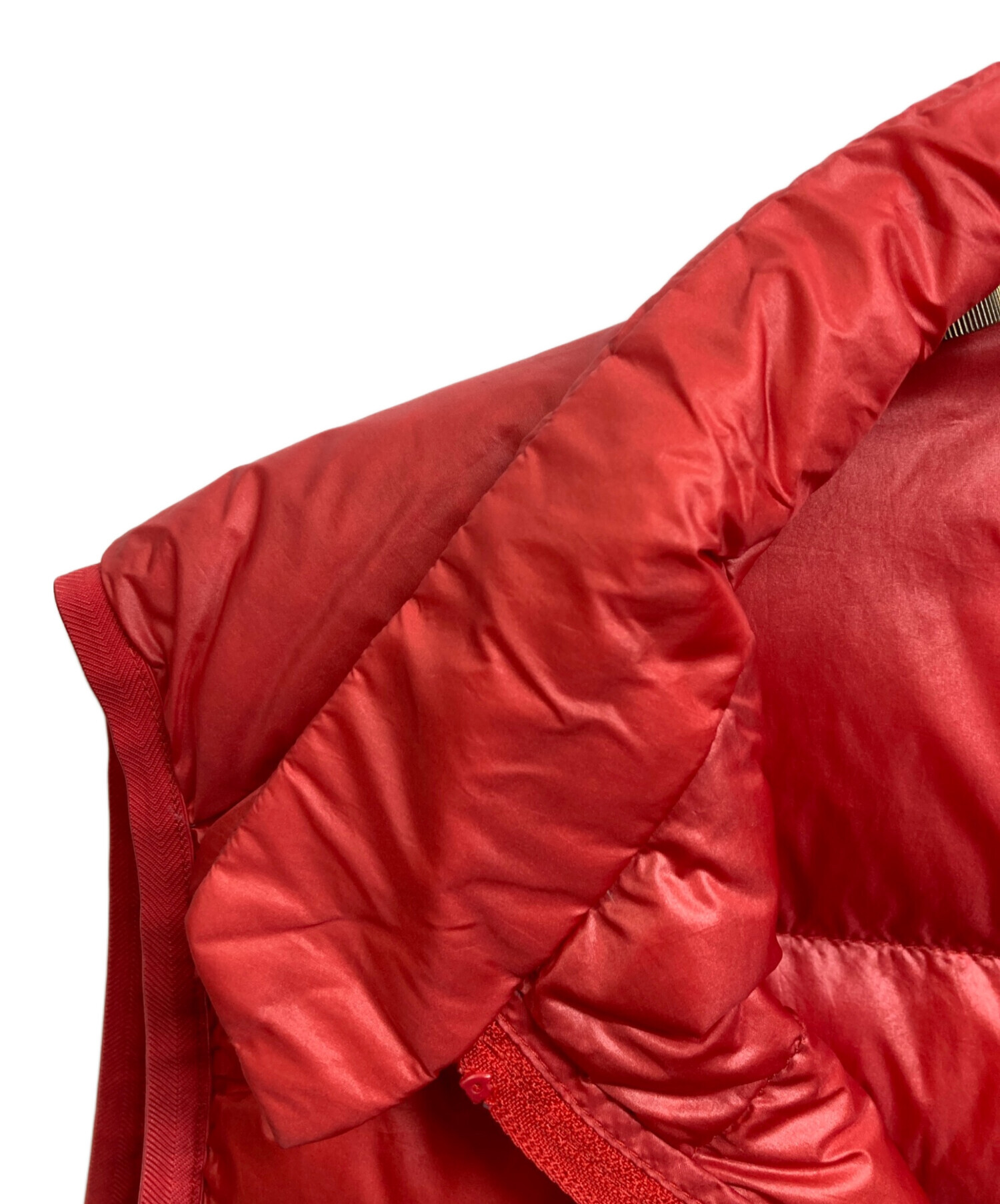 中古・古着通販】PRADA (プラダ) ダウンベスト レッド サイズ:48