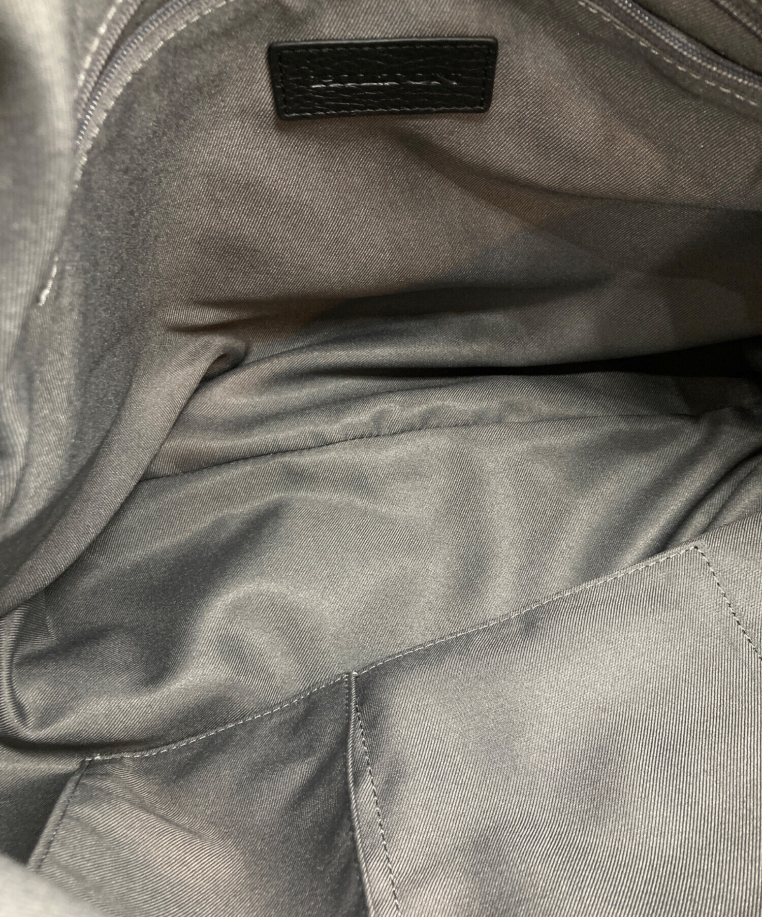 中古・古着通販】Hilton (ヒルトン) シュリンクレザーショルダーバッグ 
