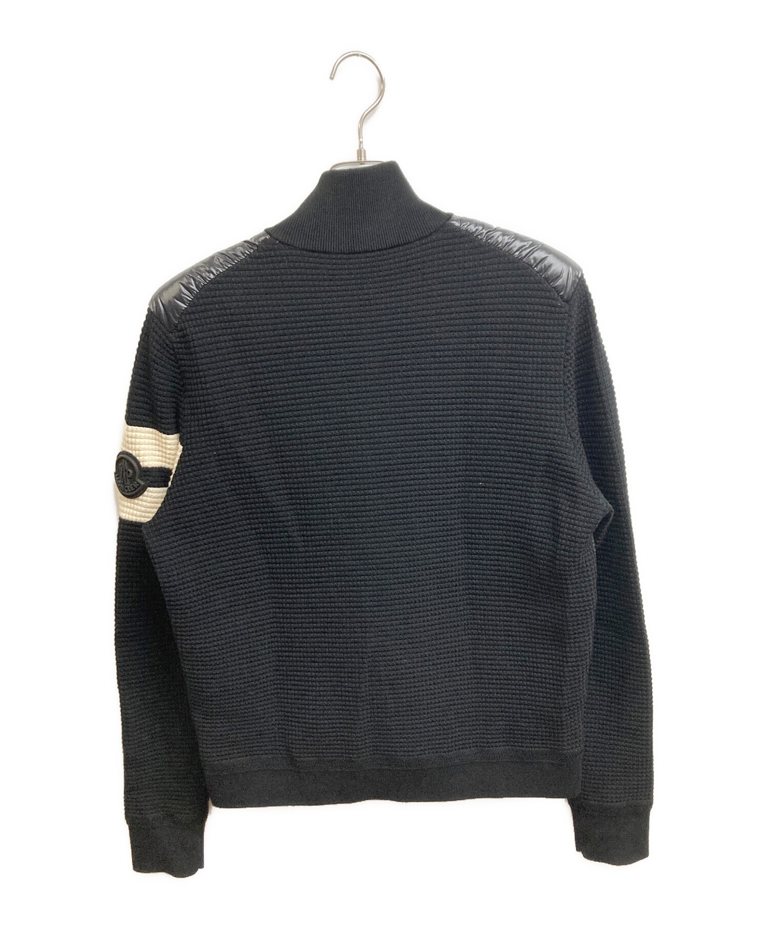 【未使用に近い】MONCLER モンクレールダウンニット切り替えジャケット黒系M MONCLER モンクレール CARDIGAN TRICOT ニット 切替 ダウンジャケット