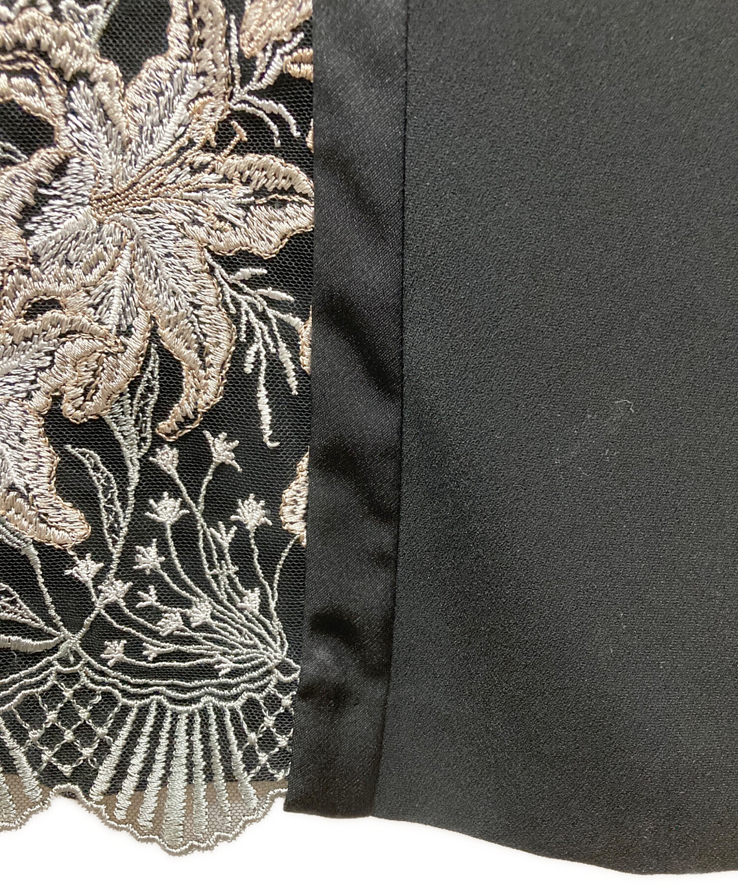 中古・古着通販】MURRAL (ミューラル) Framed flower dress ブラック