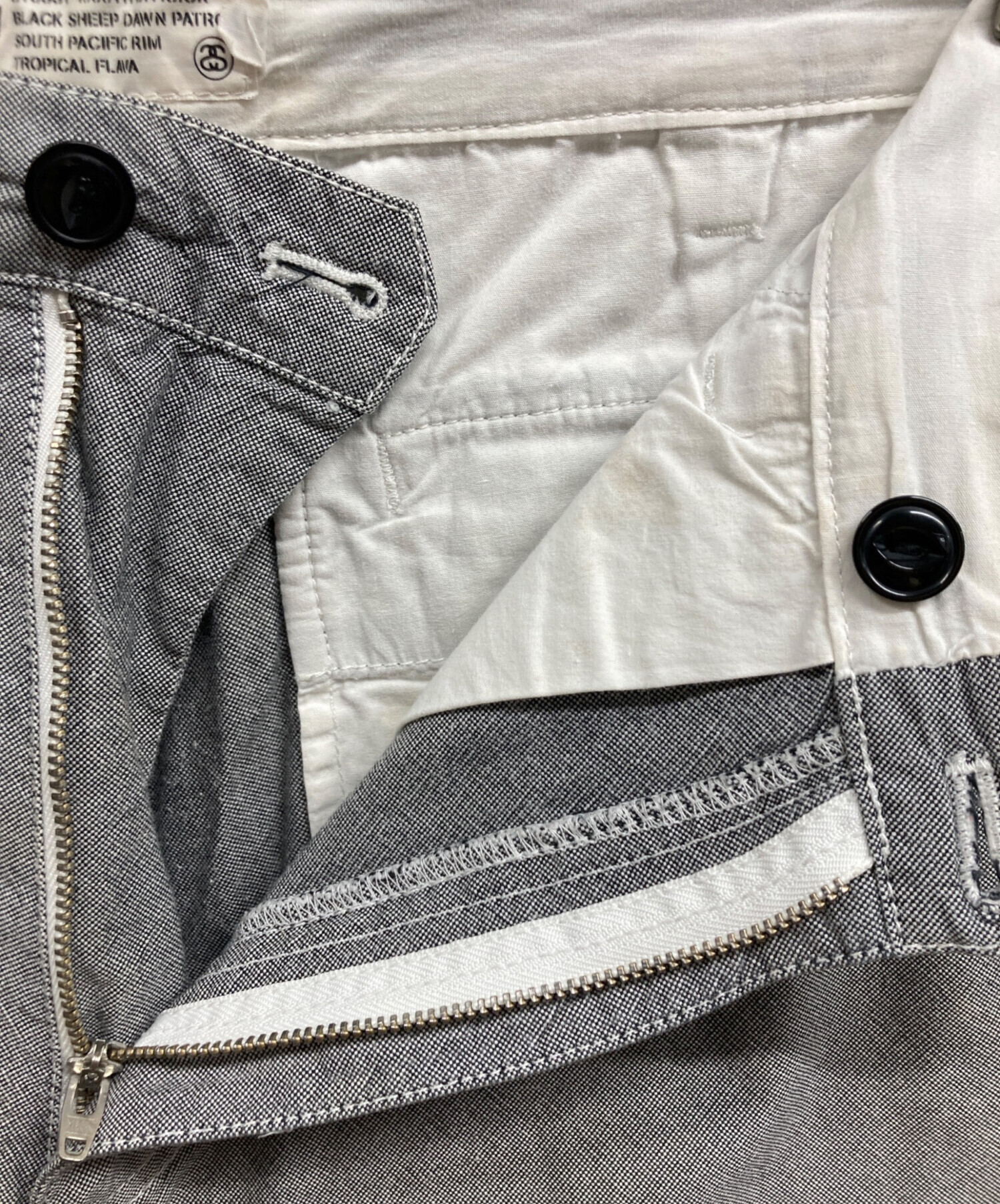 中古・古着通販】stussy (ステューシー) ハーフパンツ グレー サイズ 