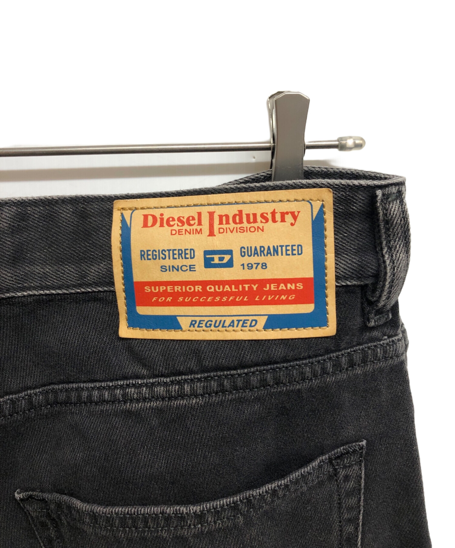 中古・古着通販】DIESEL (ディーゼル) Relaxed Jeans D-Rise ブラック 