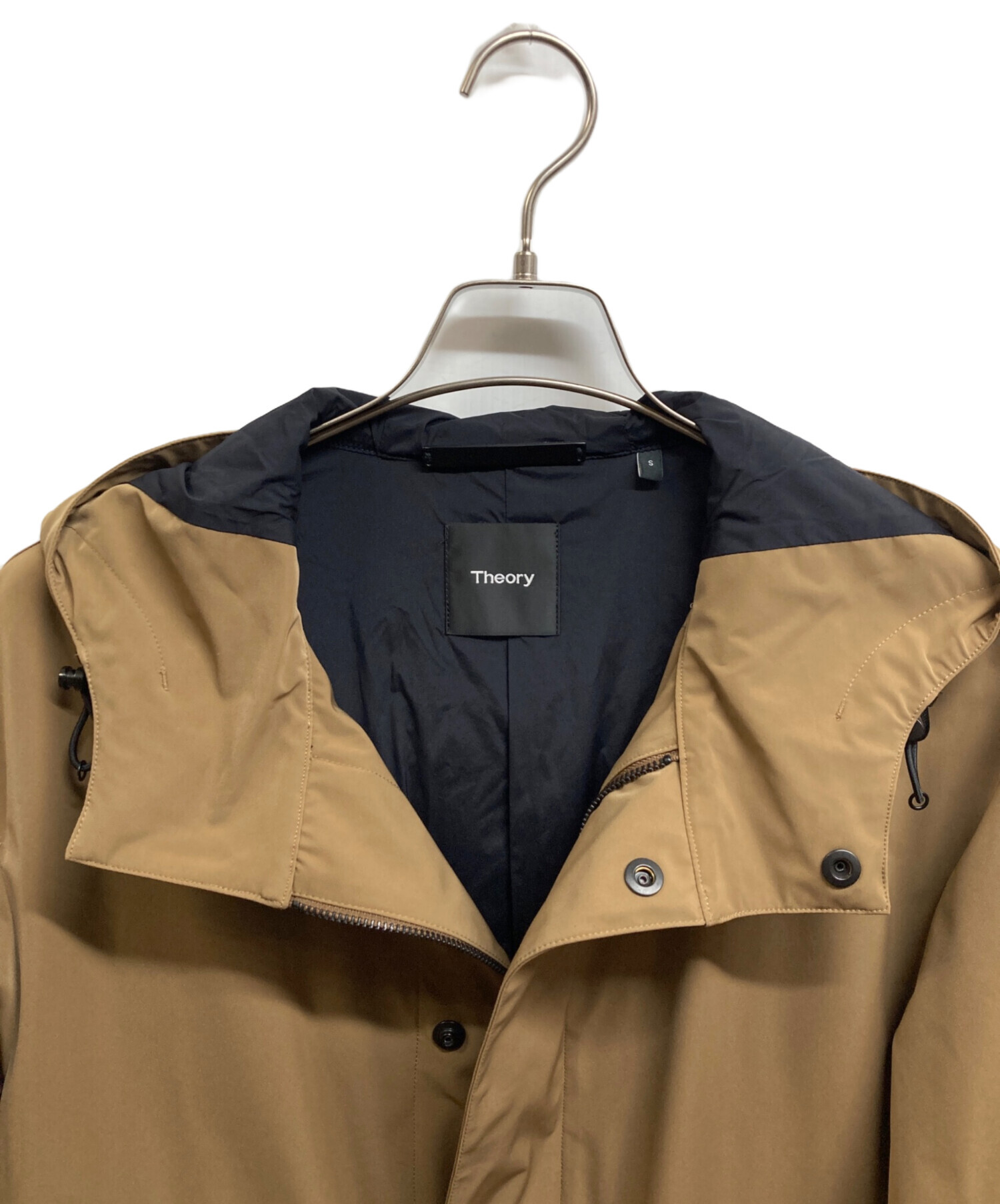 Theory フード付きコートSベージュ 定価97,900円 中古・古着通販】theory (セオリー) FOUNDATION TECH COAT ベージュ
